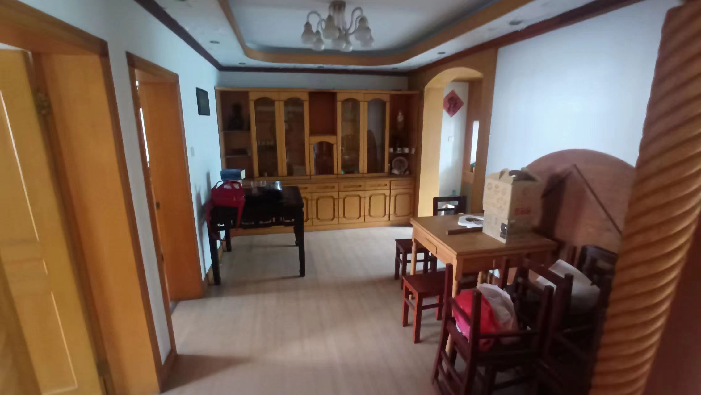 光明东村 3室2厅1卫 118m&sup2;