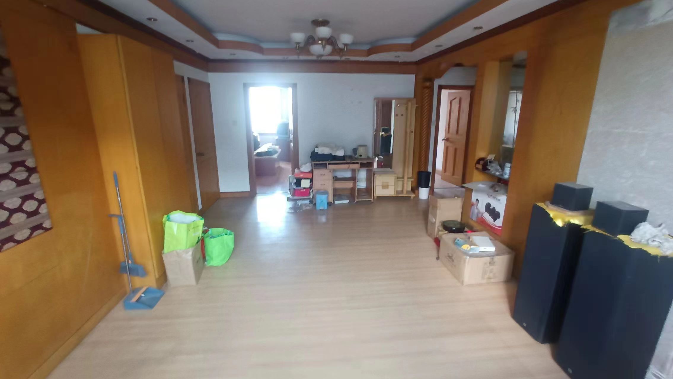 光明东村 3室2厅1卫 118m&sup2;