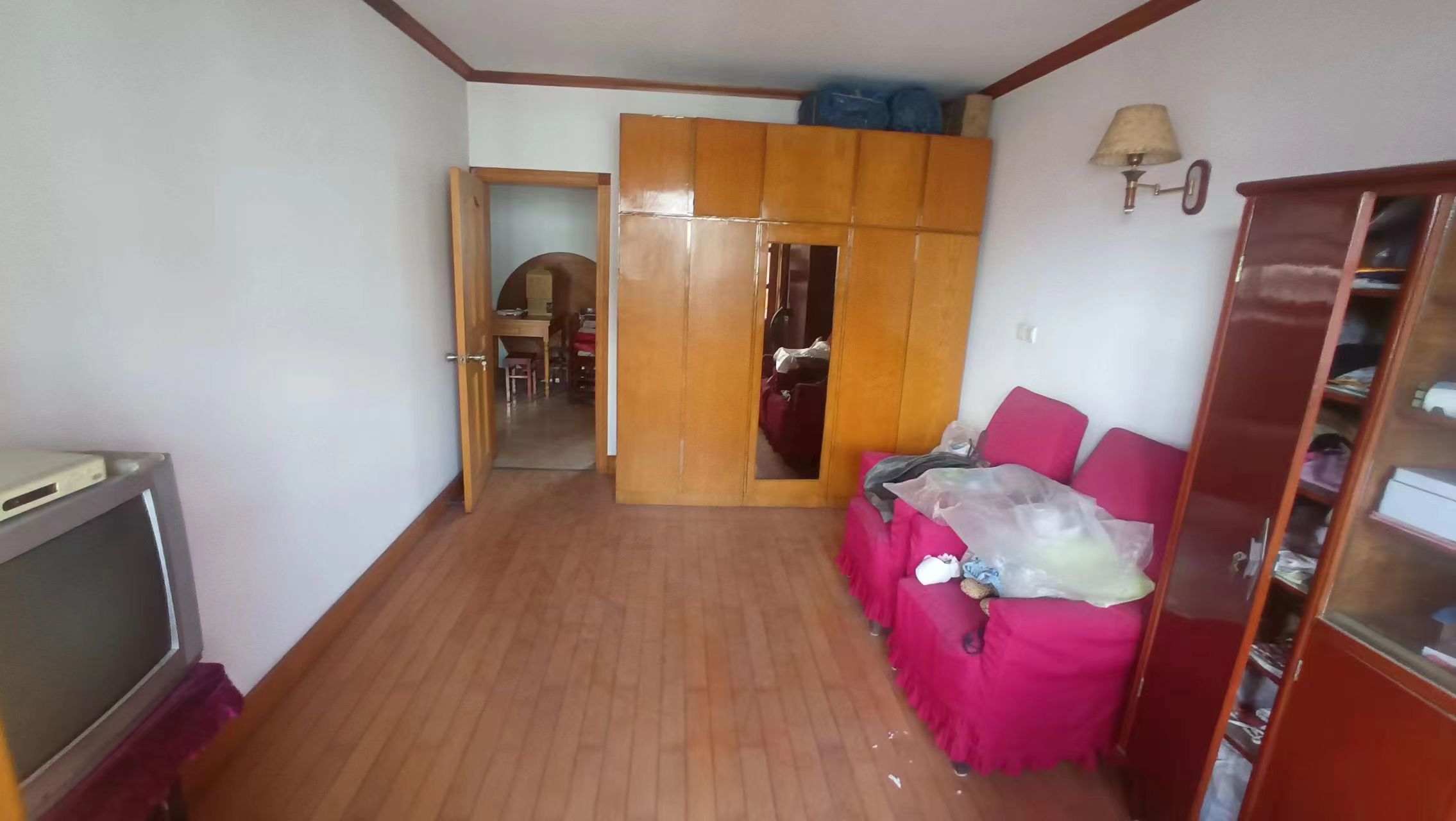 光明东村 3室2厅1卫 118m&sup2;