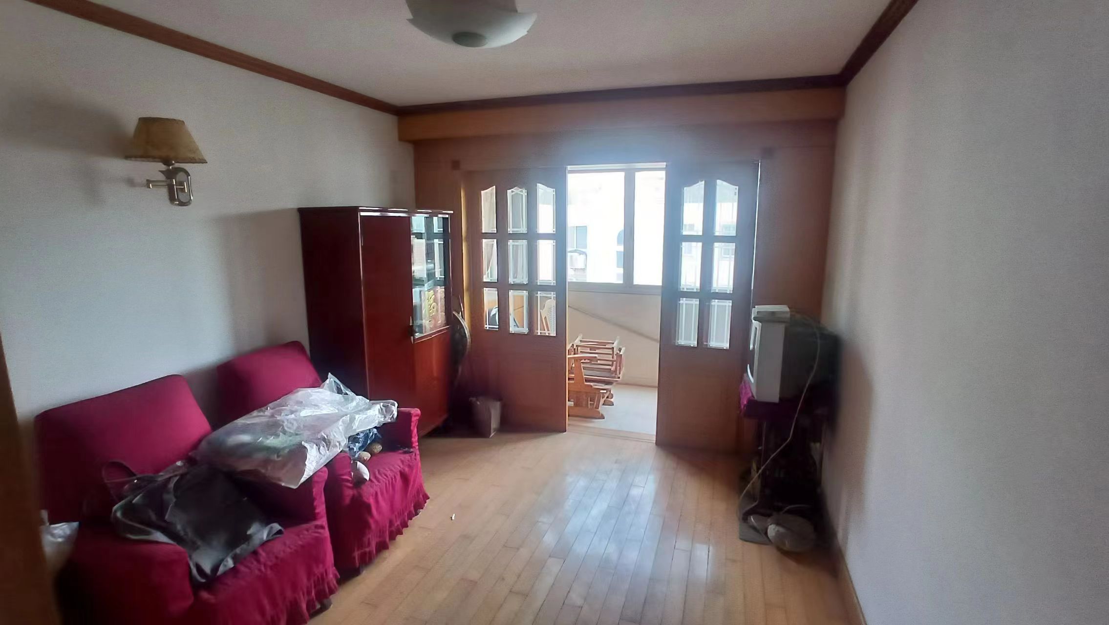 光明东村 3室2厅1卫 118m&sup2;