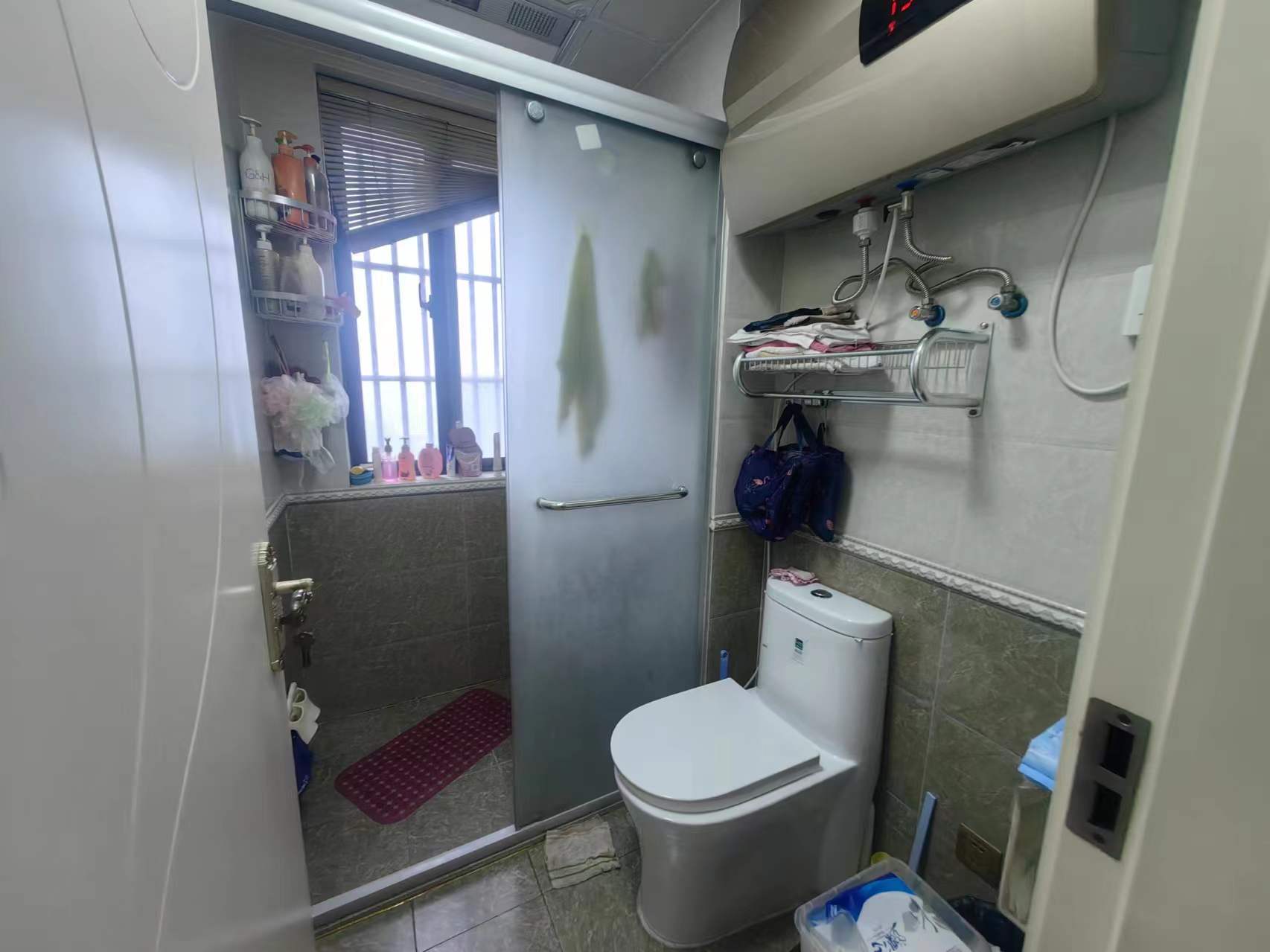 冠城大通棕榈湾 3室2厅1卫 120.94m&sup2;