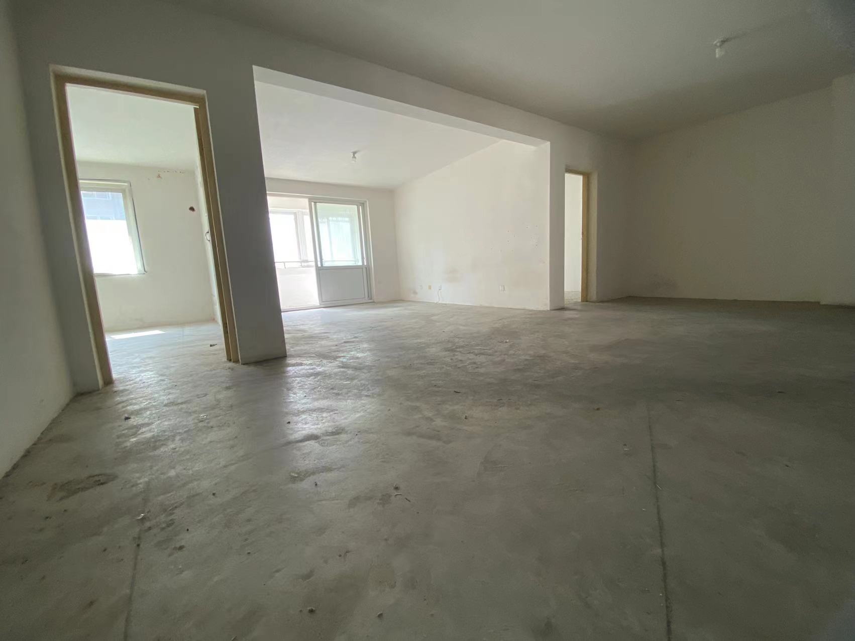 景和花苑 3室2厅1卫 146m&sup2;