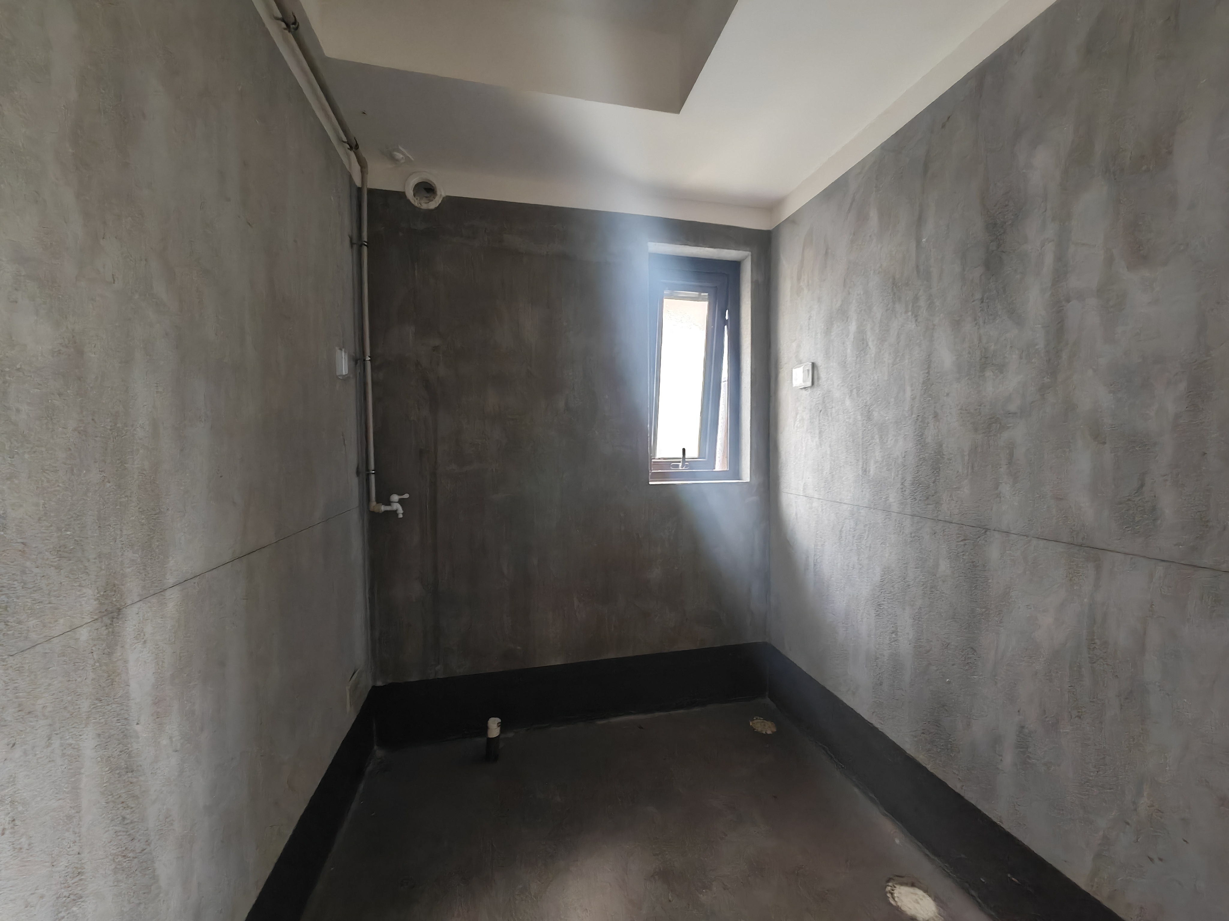 金溪漫花园 4室2厅2卫 142m²