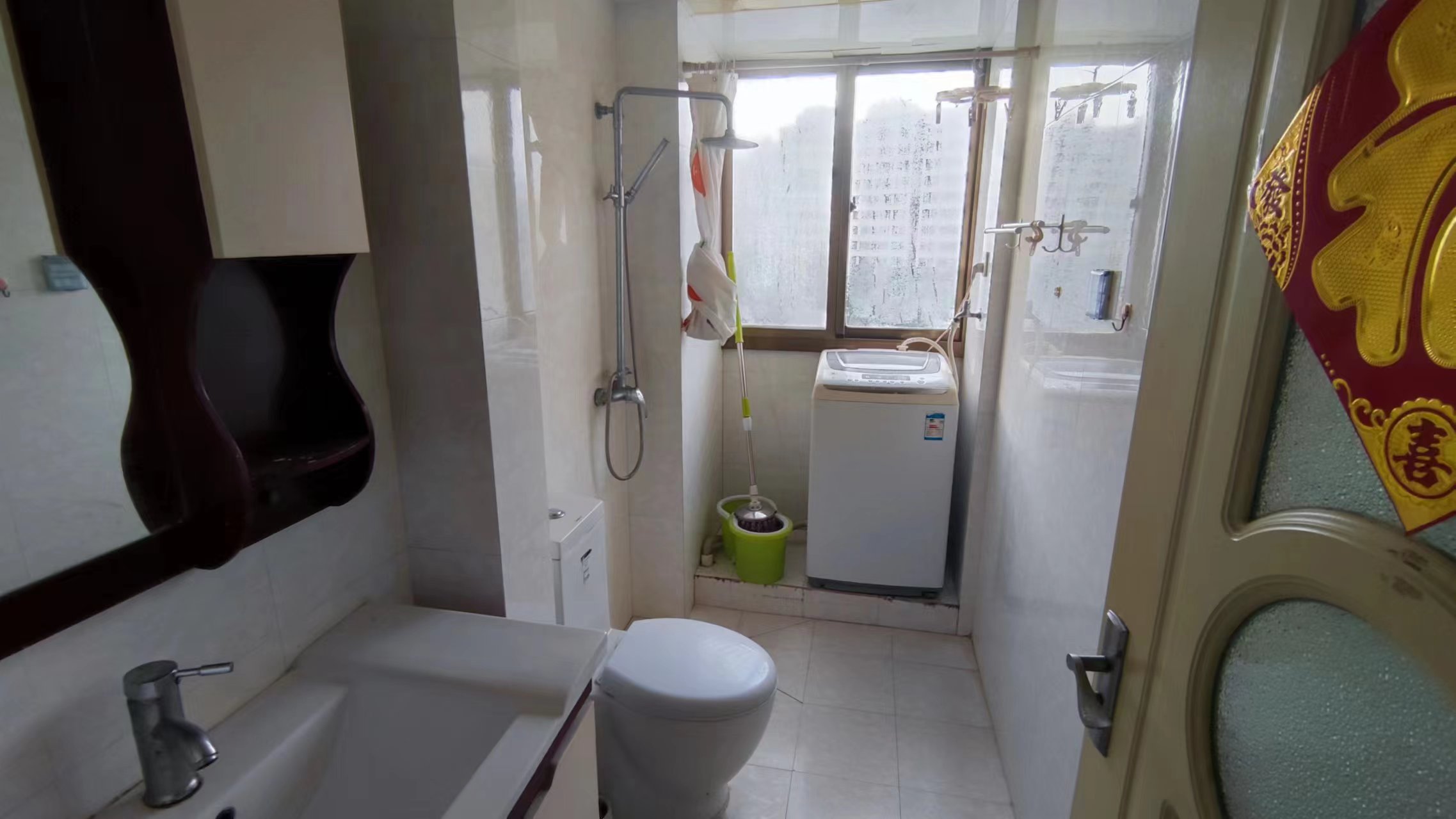 长虹新村 2室1厅1卫 65m&sup2;