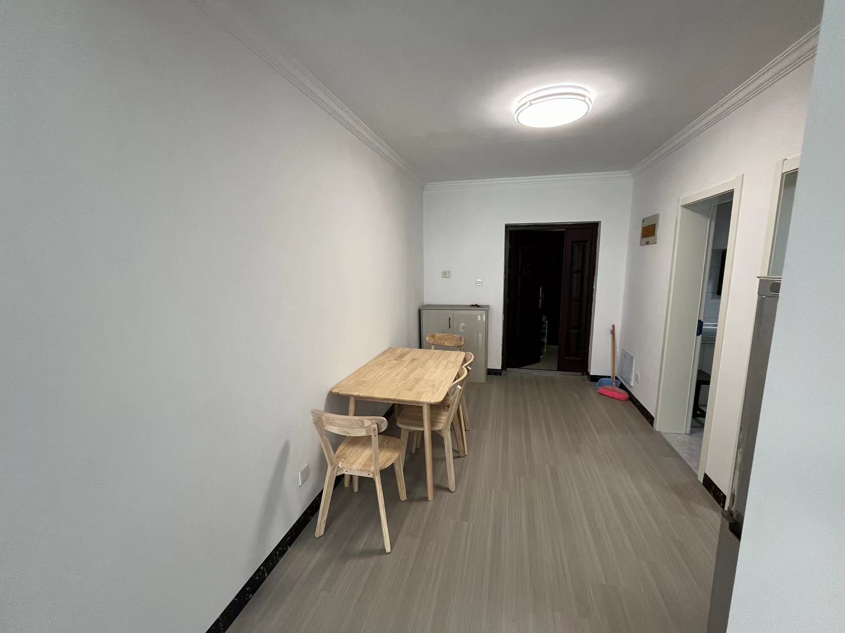 颐景苑 2室2厅1卫 97m&sup2;
