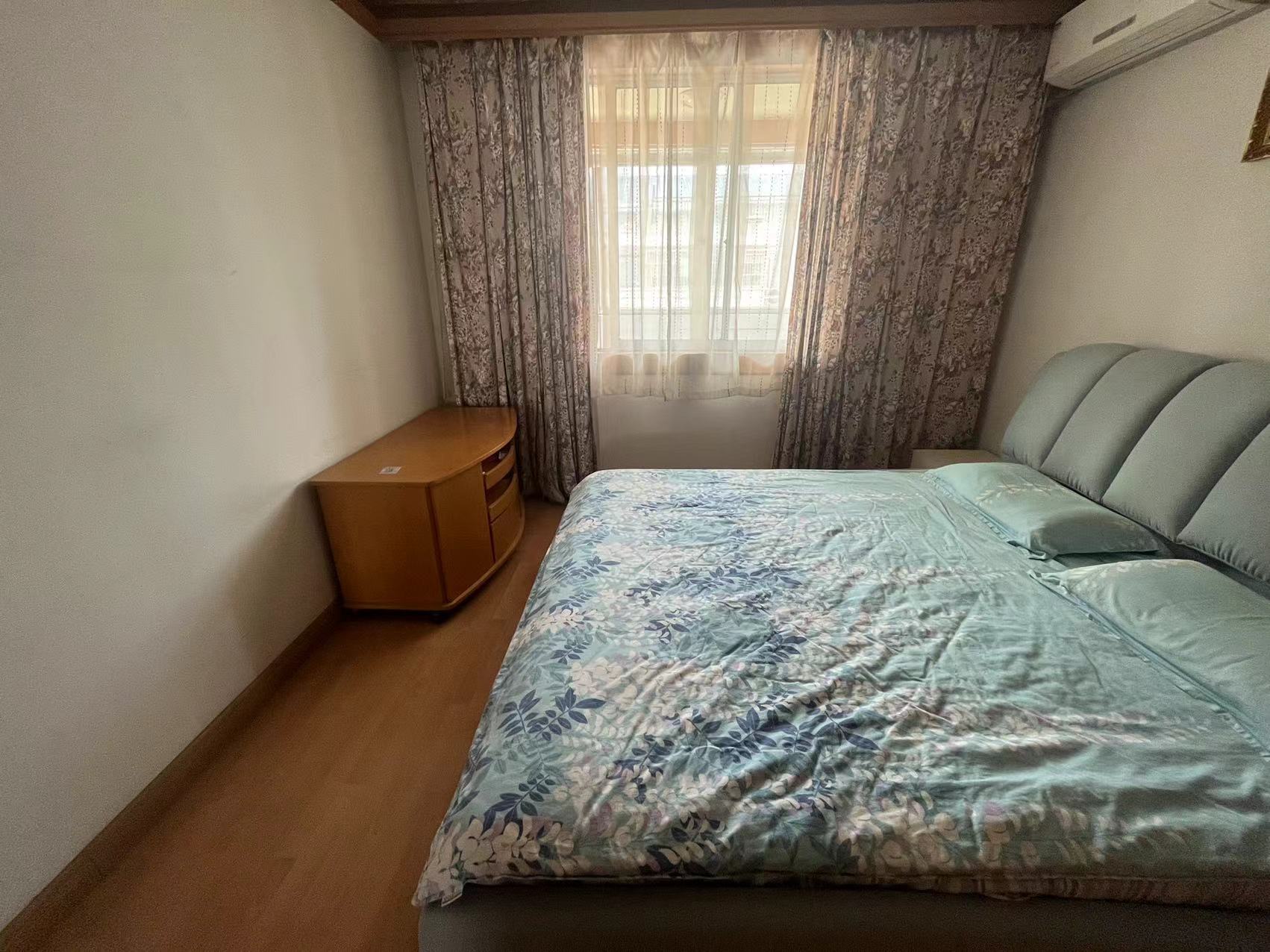 濠西园 5室2厅2卫 133m²
