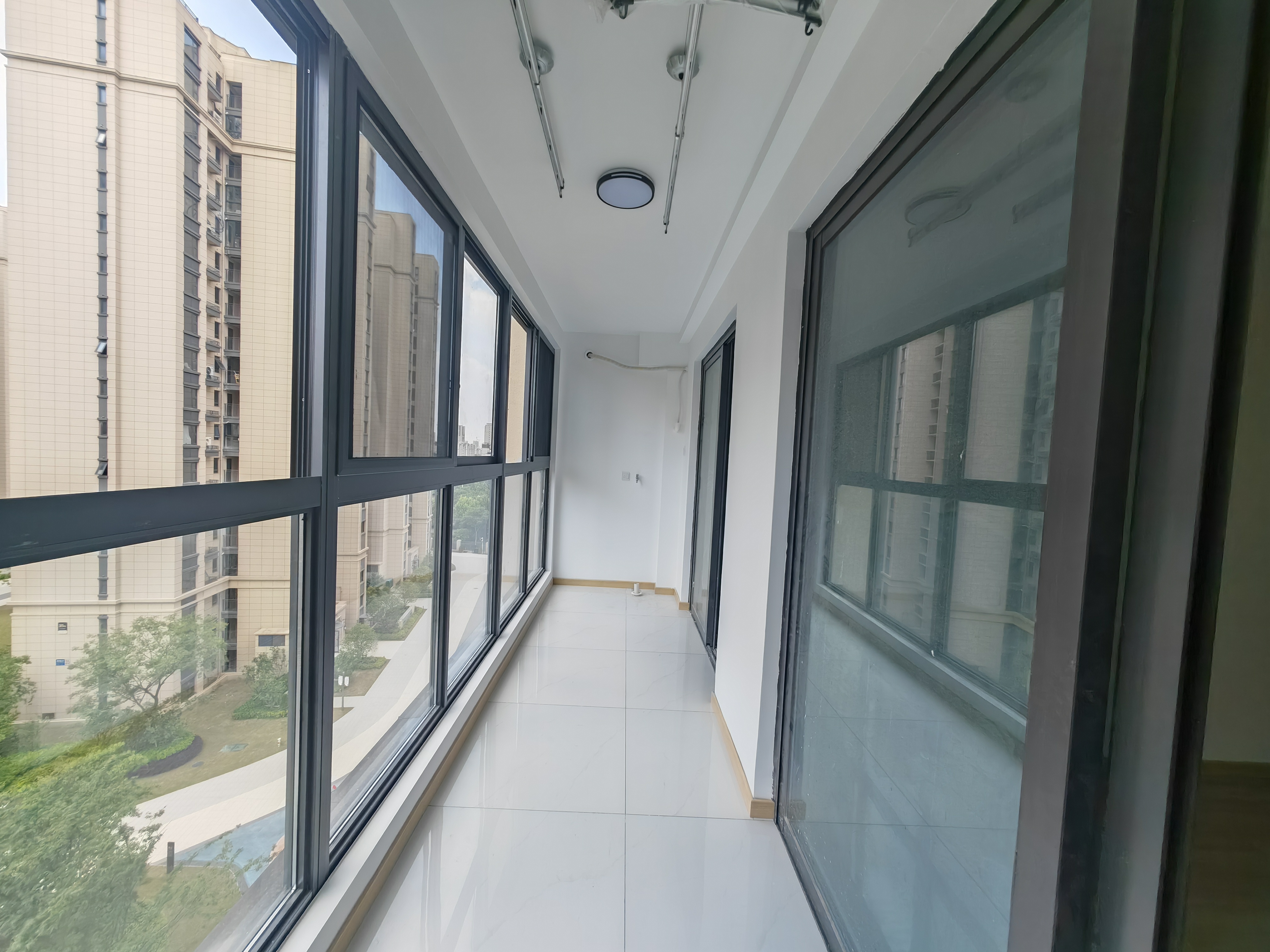 春溪集 3室2厅2卫 108m²
