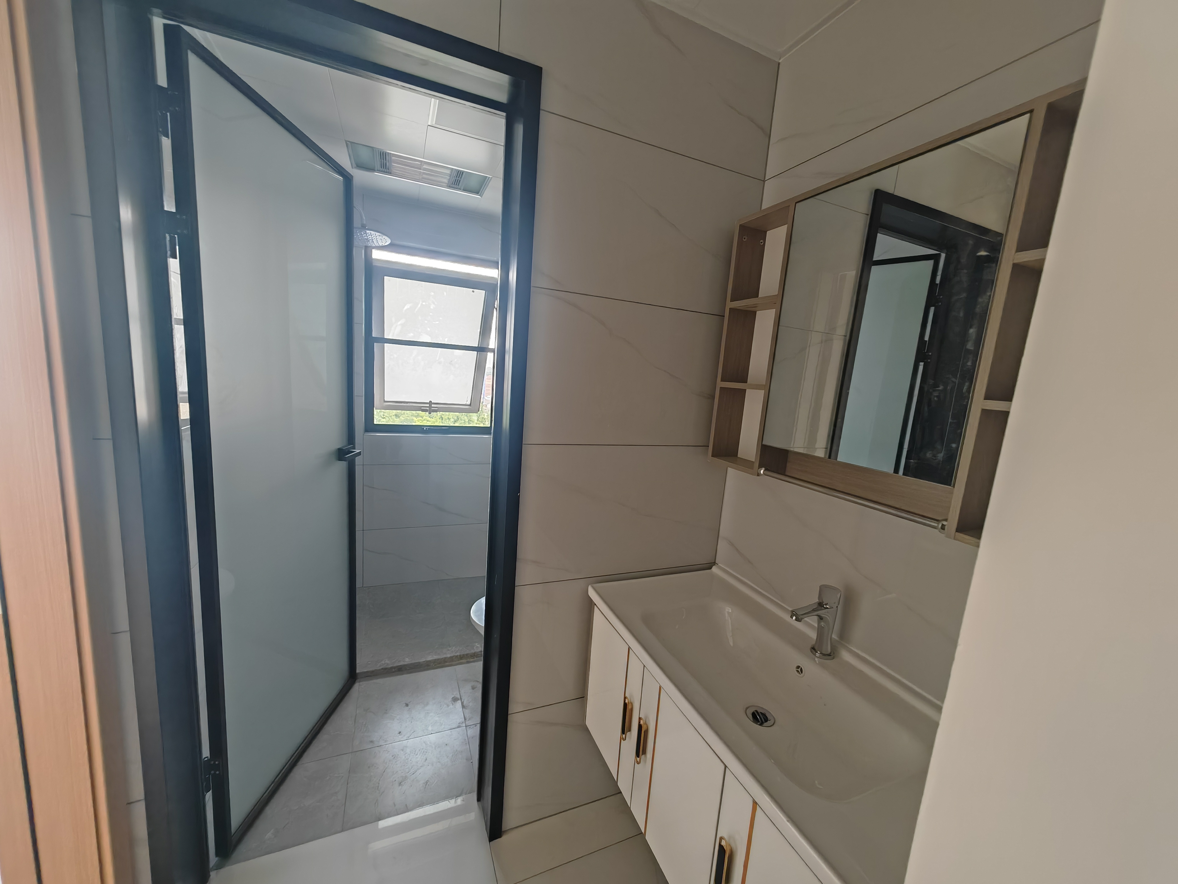 春溪集 3室2厅2卫 108m²