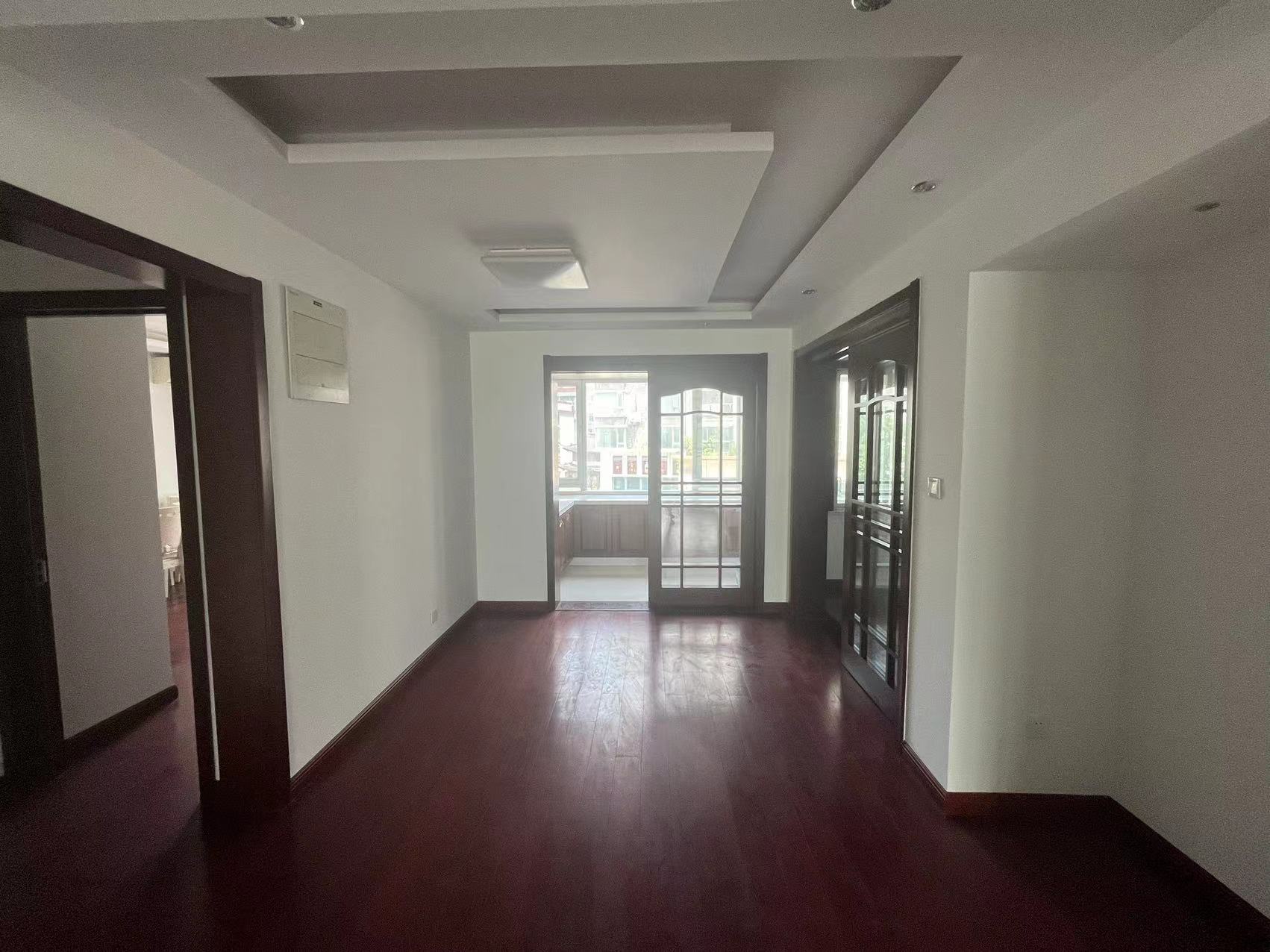 江海名苑南区 3室2厅1卫 158.00m&sup2;