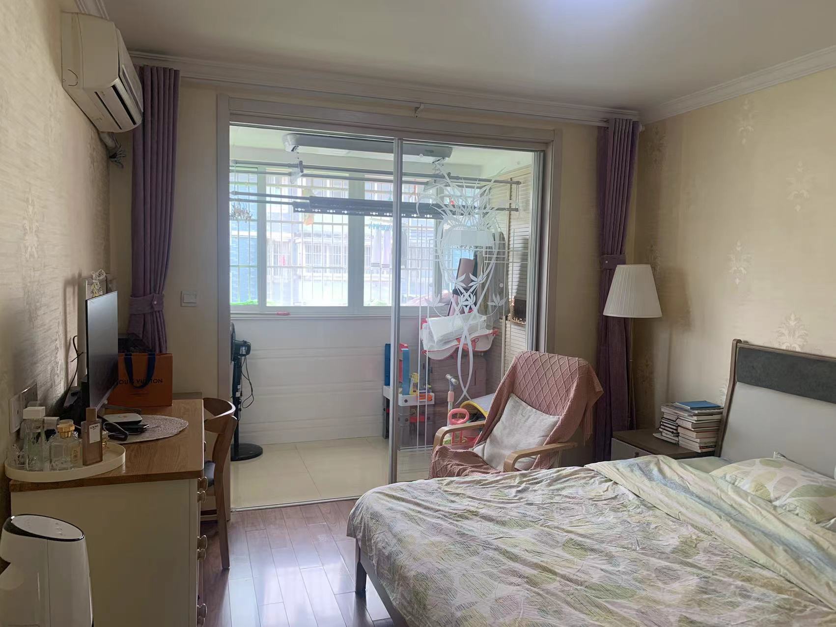 天山花苑西区 3室2厅1卫 90.15m&sup2;