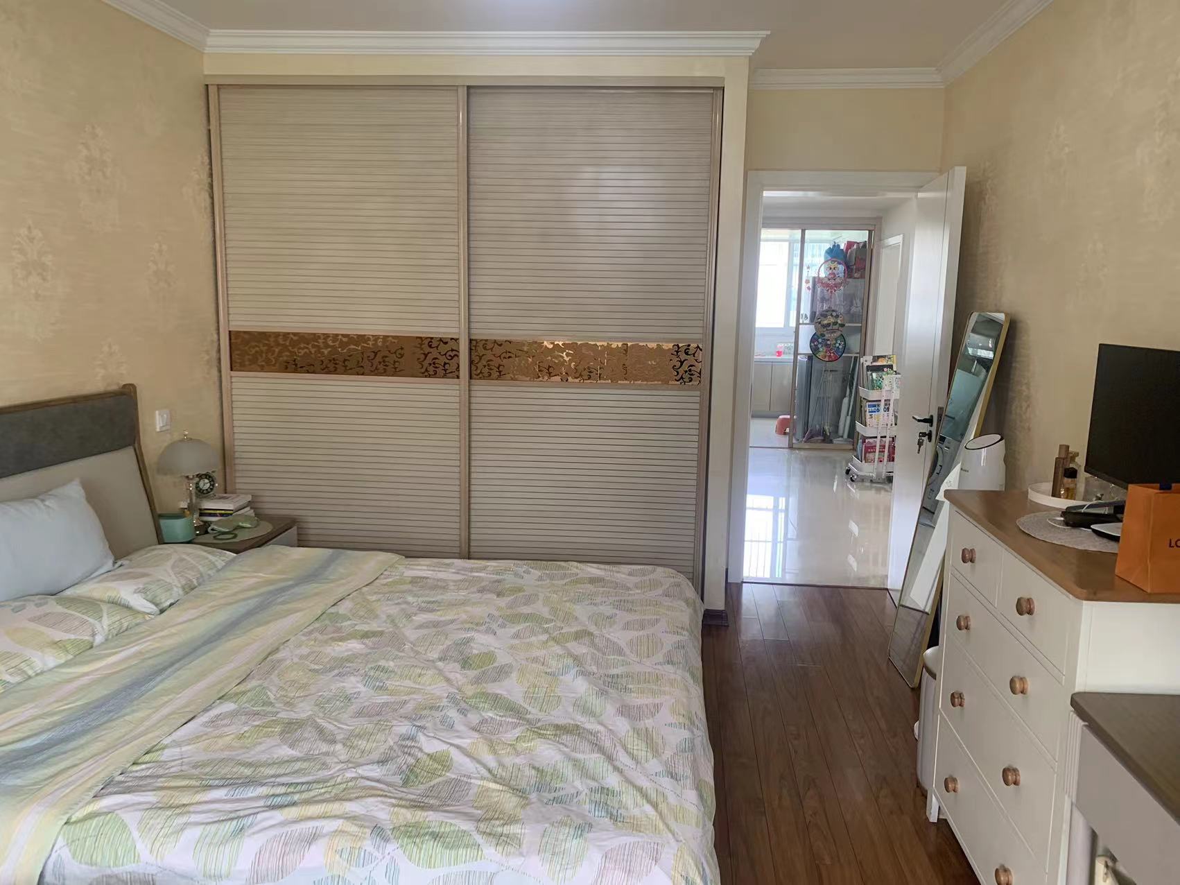 天山花苑西区 3室2厅1卫 90.15m&sup2;