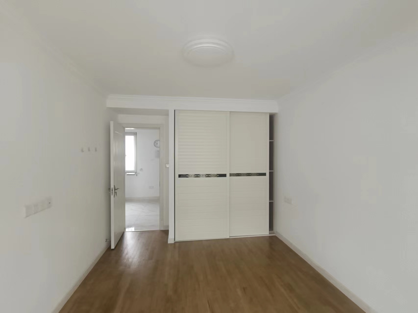 银花苑 3室1厅1卫 74.30m&sup2;
