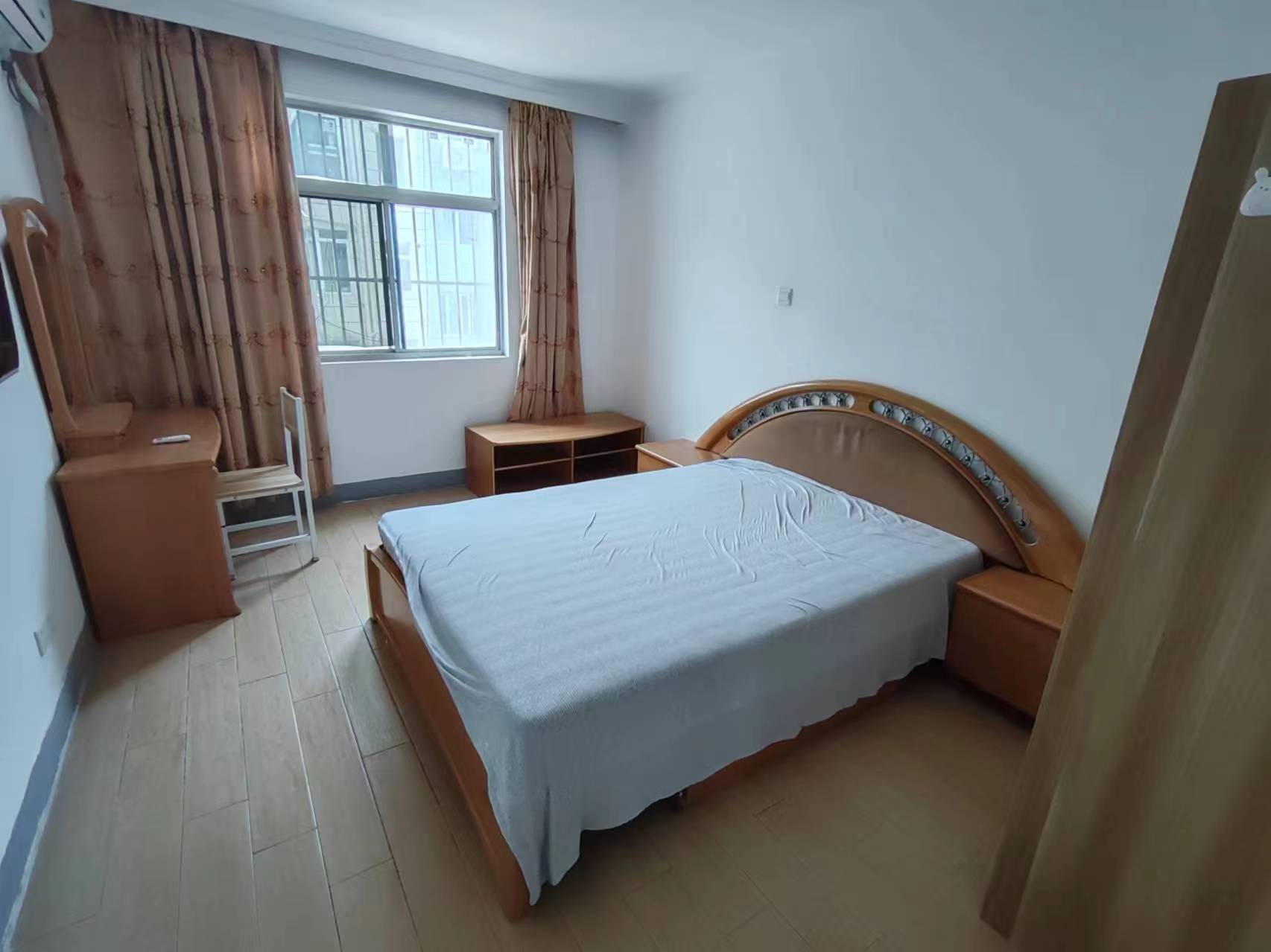 白家园 2室1厅1卫 64m&sup2;