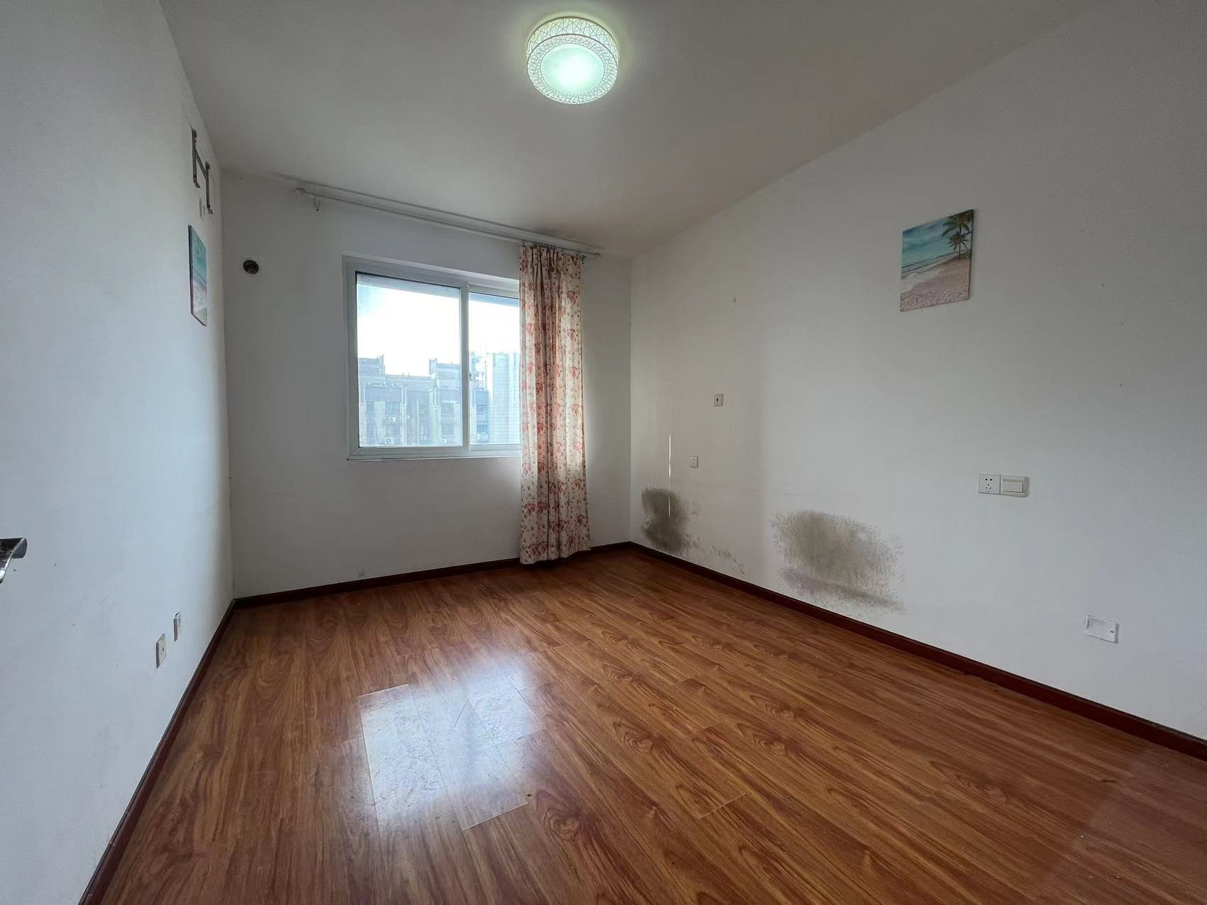 学士府 2室1厅1卫 76m&sup2;