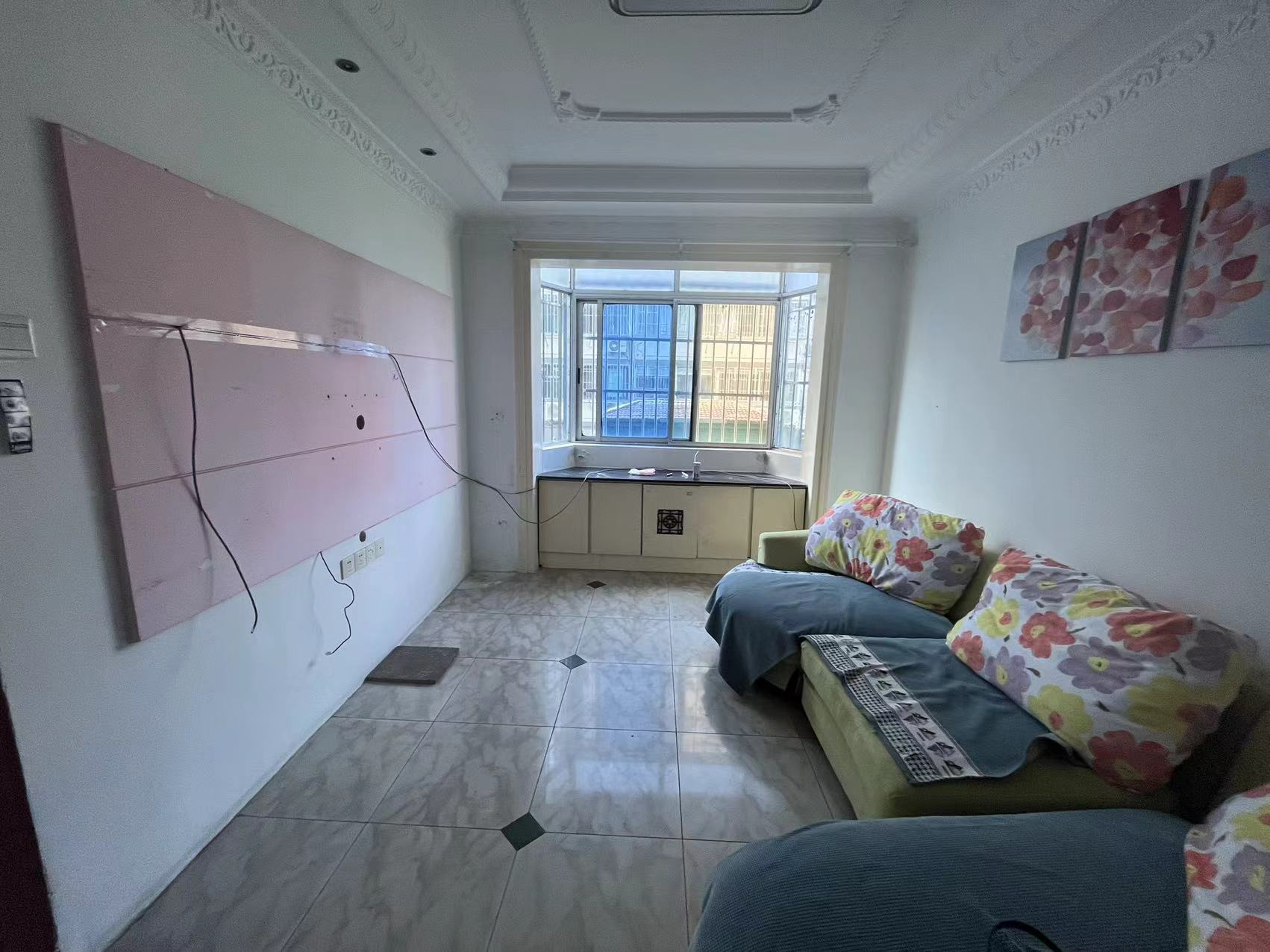 宏庆苑 3室2厅1卫 114m²