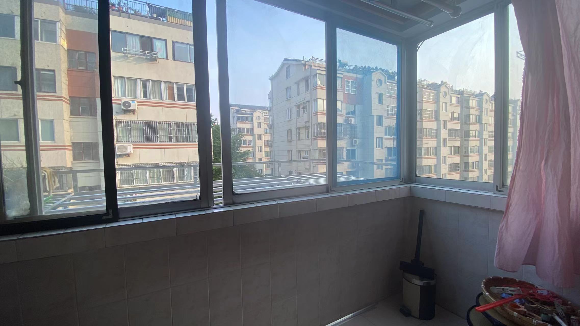 北濠桥东村 2室2厅1卫 72m&sup2;