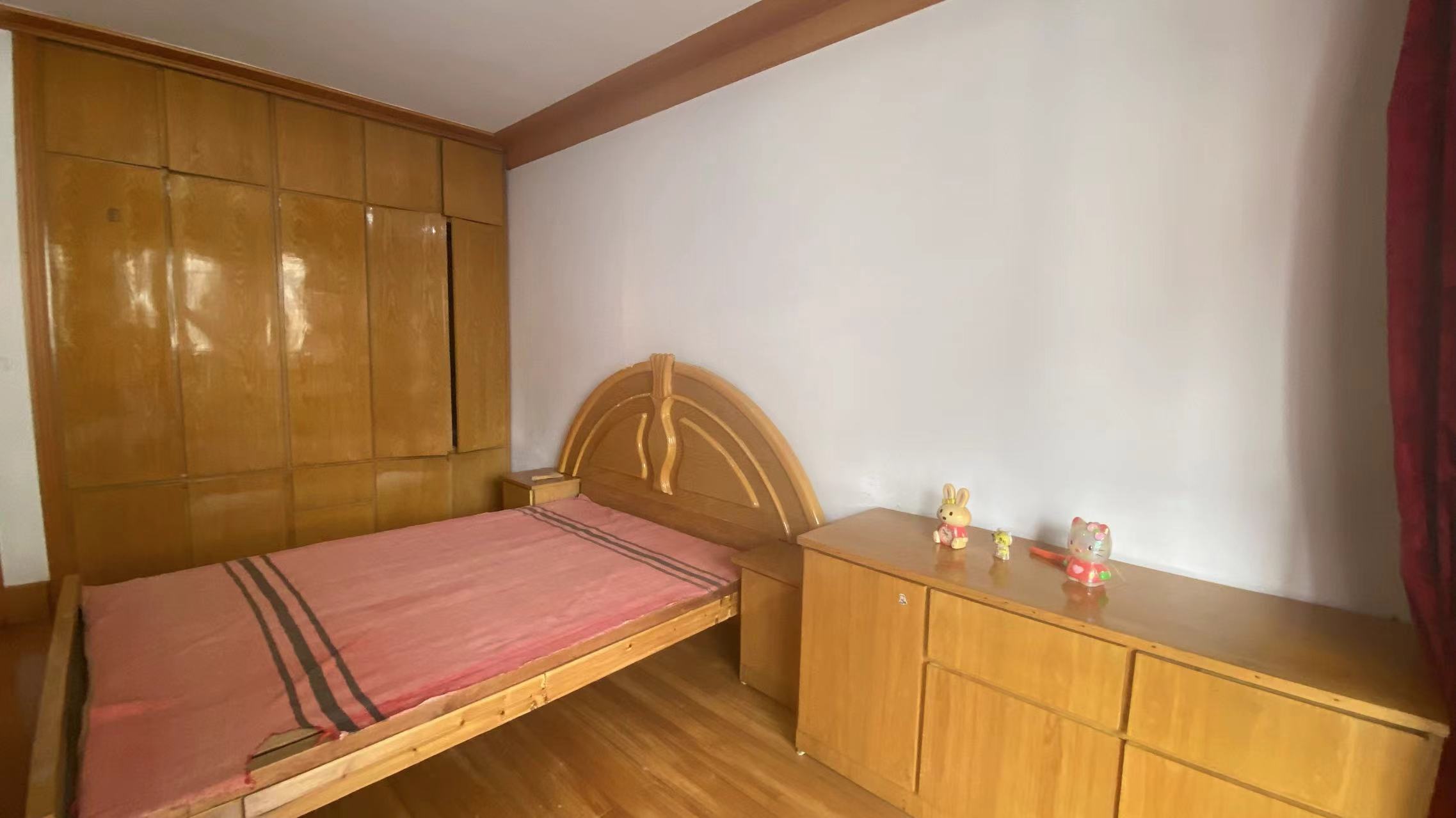 北濠桥东村 2室2厅1卫 72m&sup2;