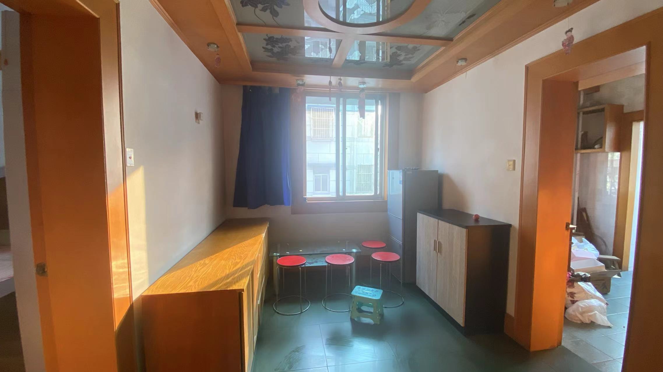 北濠桥东村 2室2厅1卫 72m&sup2;