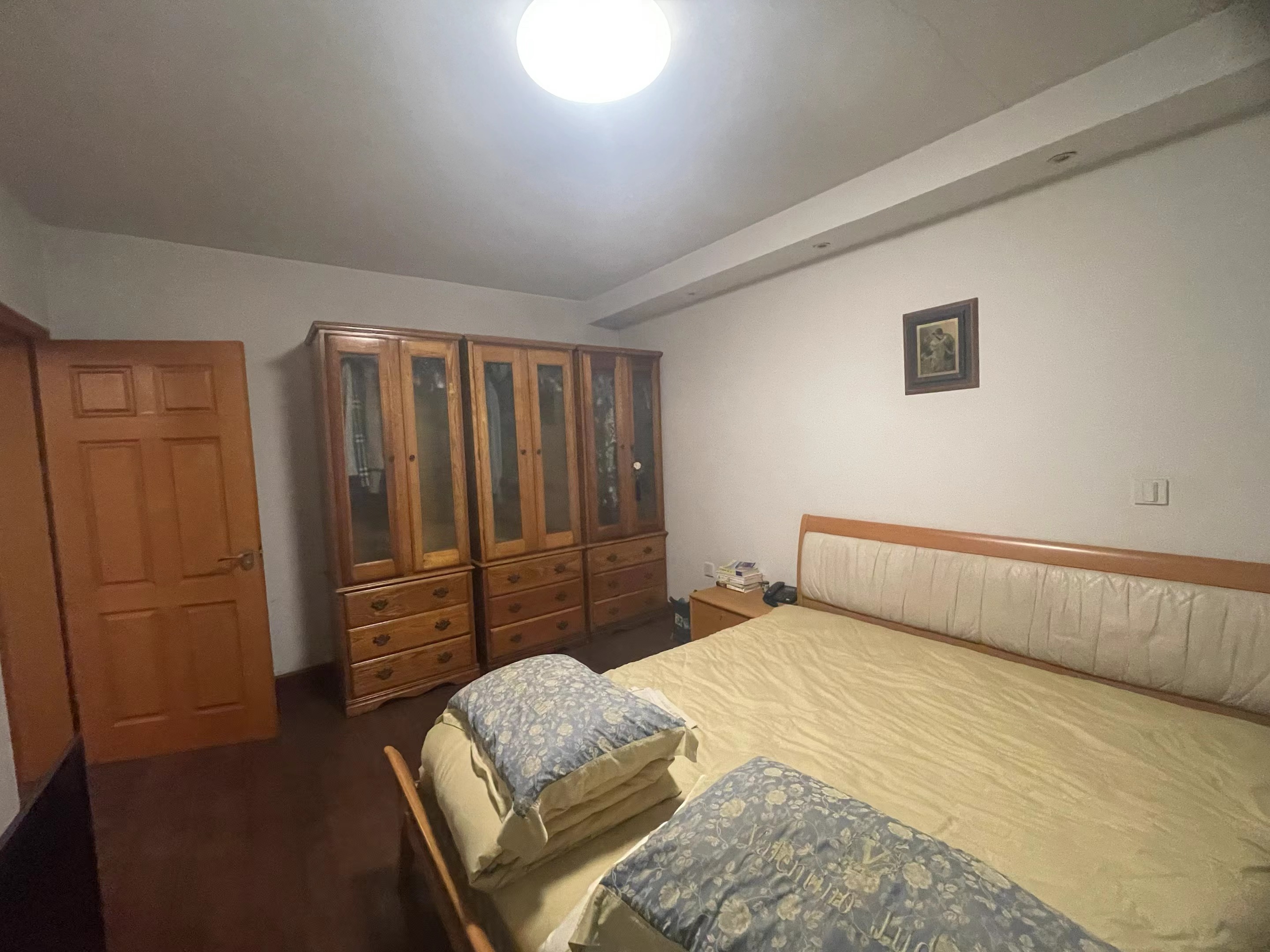 新海通花园 3室2厅1卫 125m&sup2;