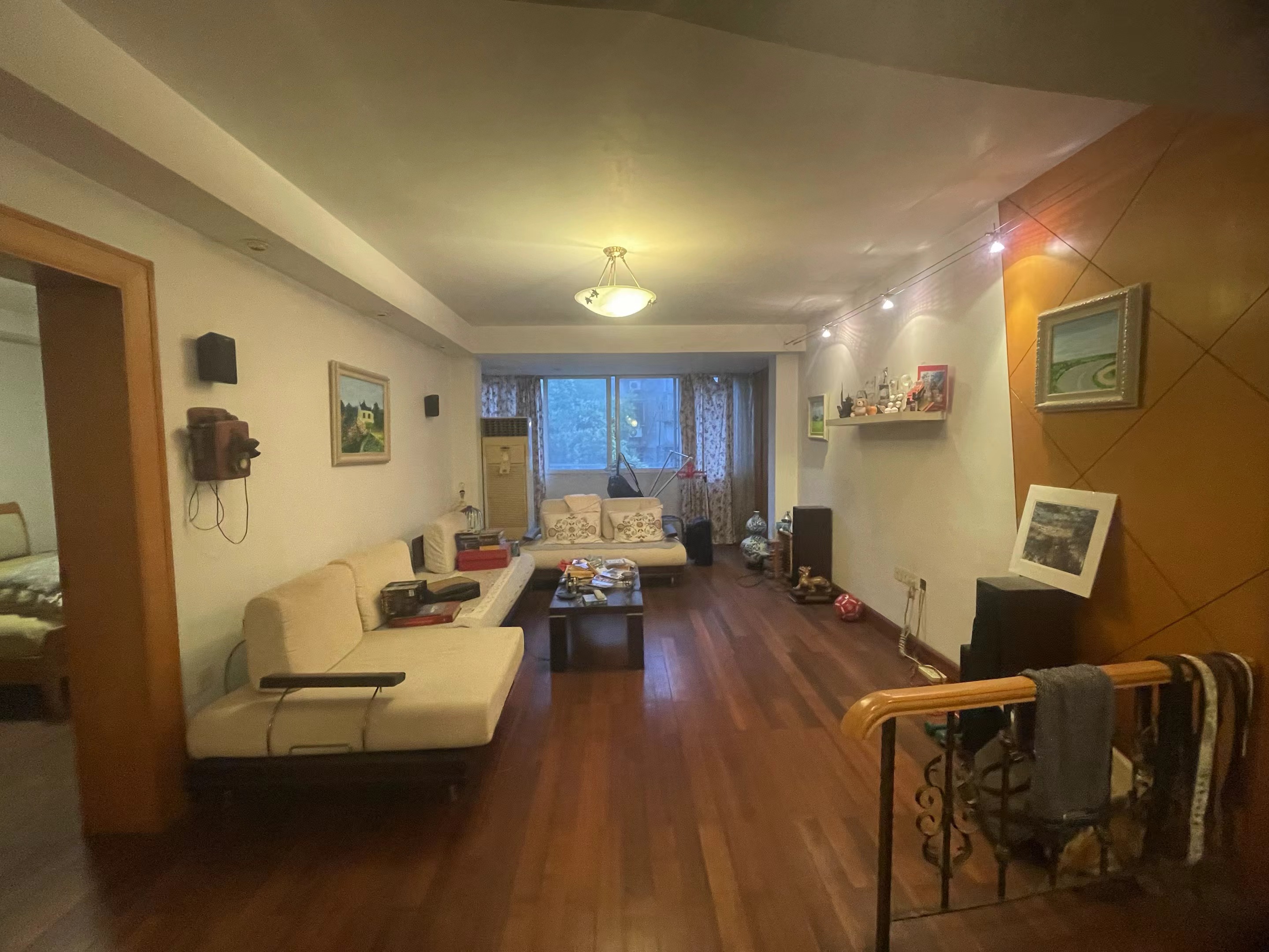 新海通花园 3室2厅1卫 125m²