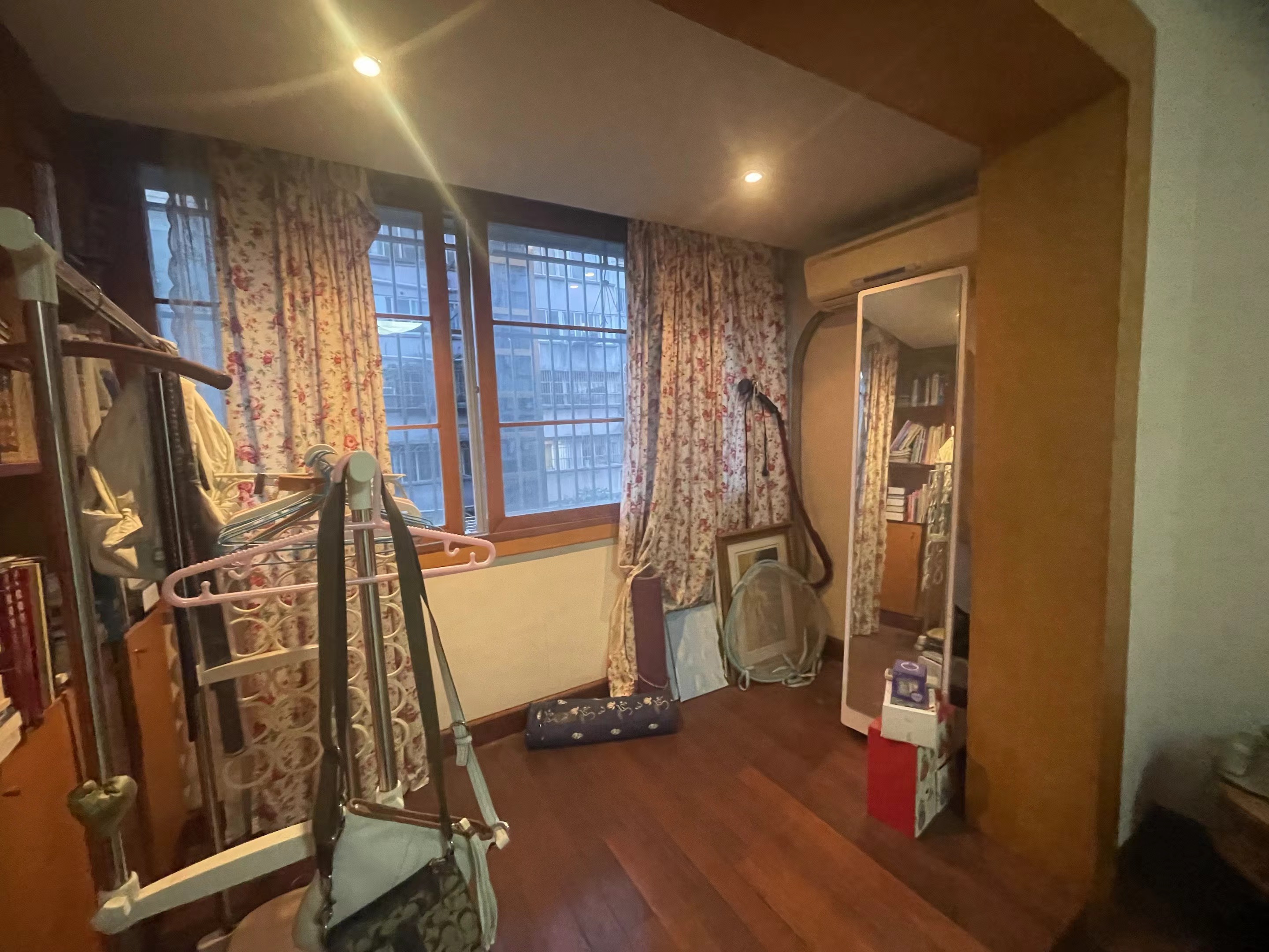 新海通花园 3室2厅1卫 125m&sup2;