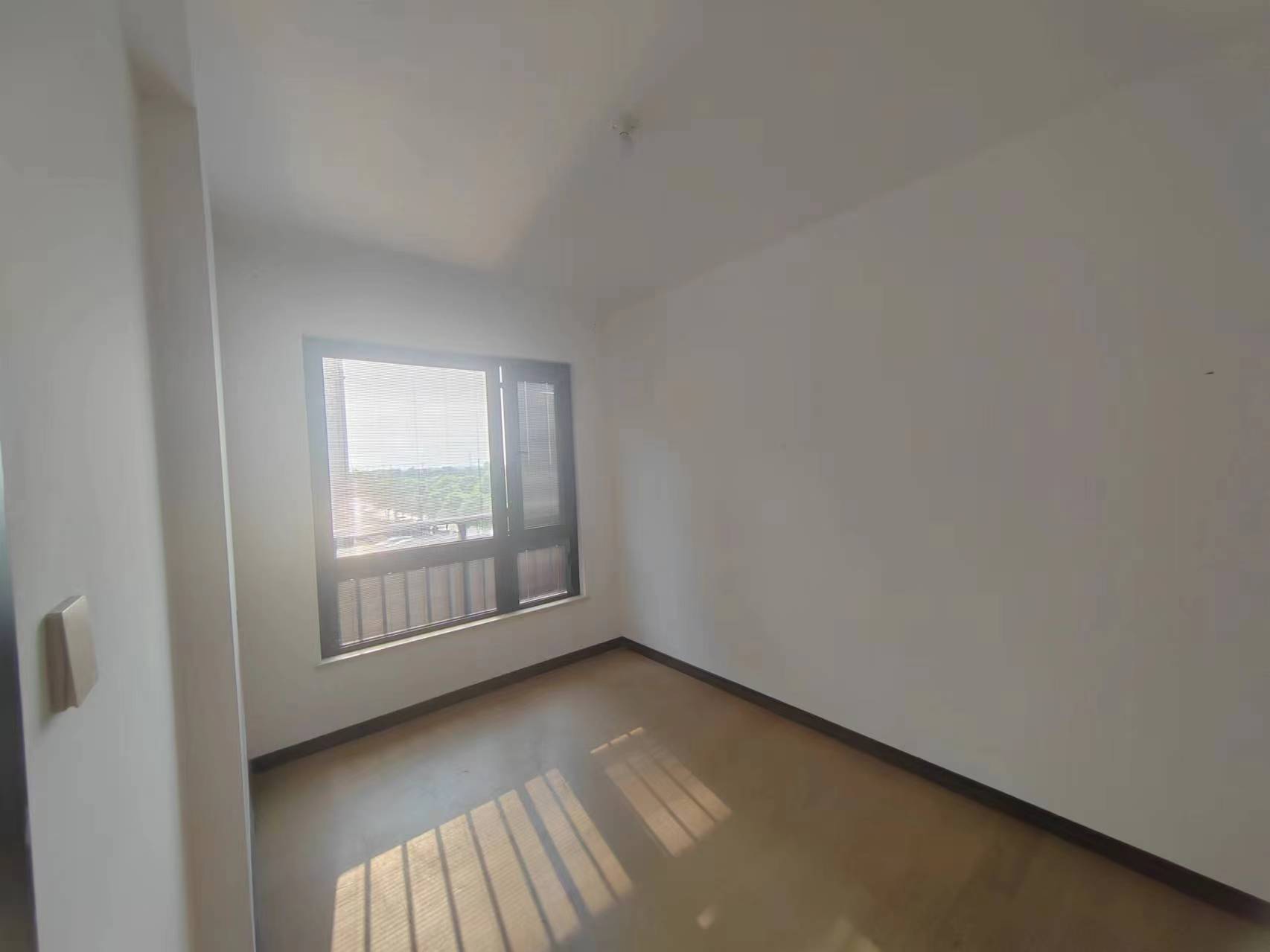 卓越万科新都会 3室2厅2卫 121.00m&sup2;