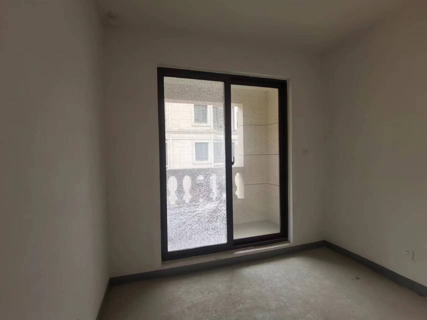 中南熙悦(南通经济技术开发区) 4室2厅3卫 133m&sup2;