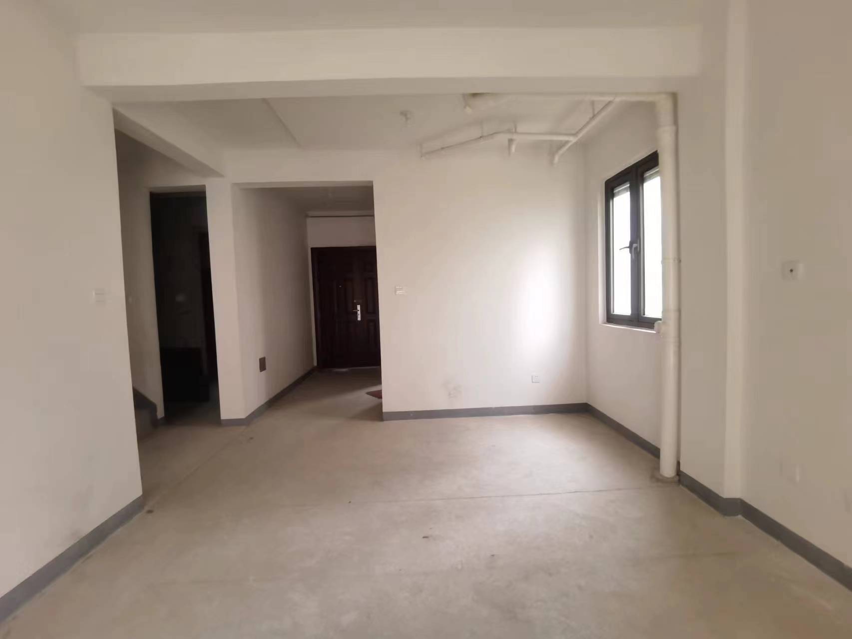 中南熙悦(南通经济技术开发区) 4室2厅3卫 133m²