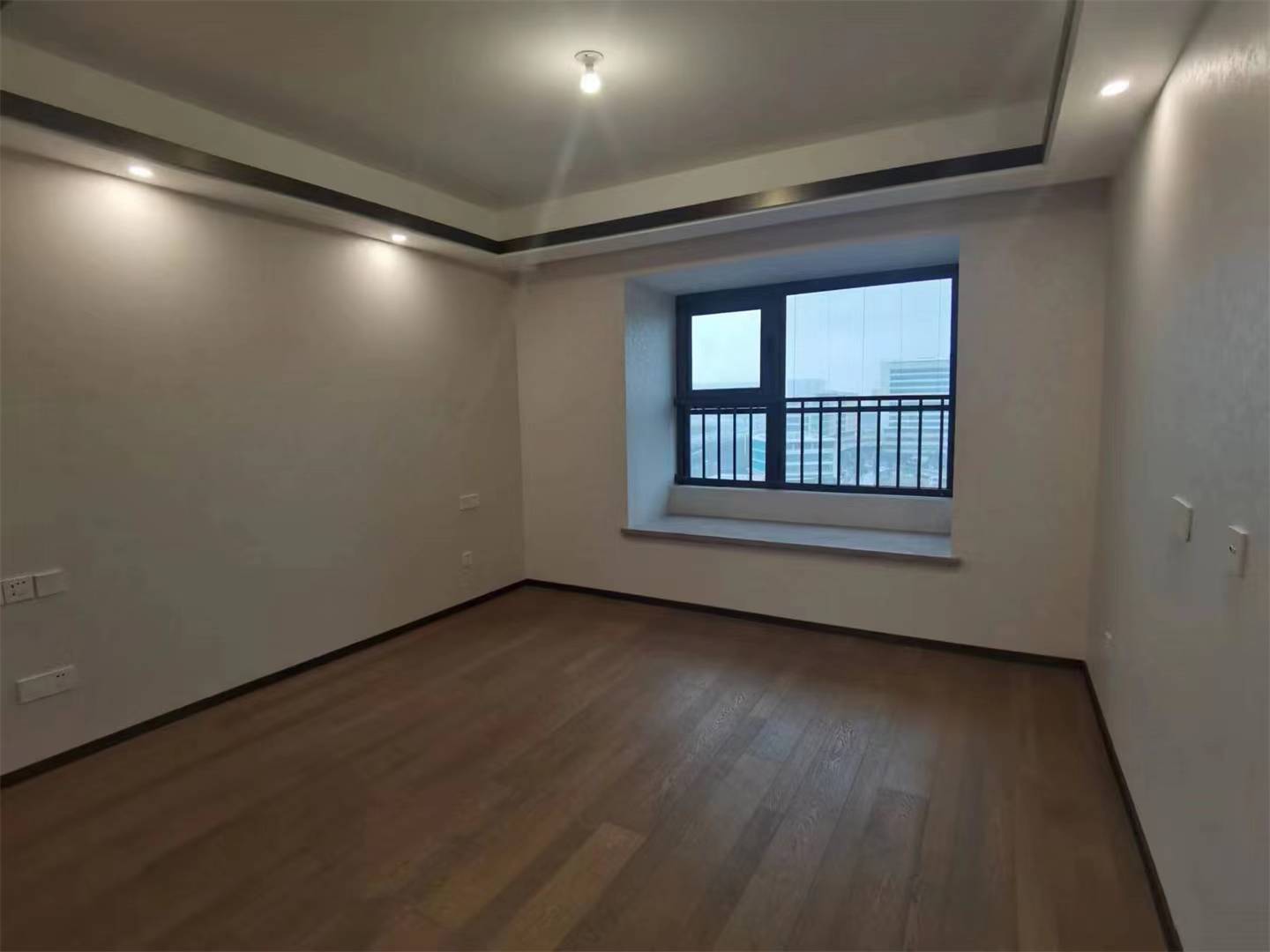 远创东樾 3室2厅2卫 123.3m&sup2;