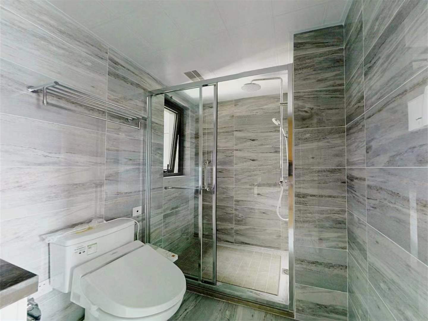 远创东樾 3室2厅2卫 123.3m&sup2;