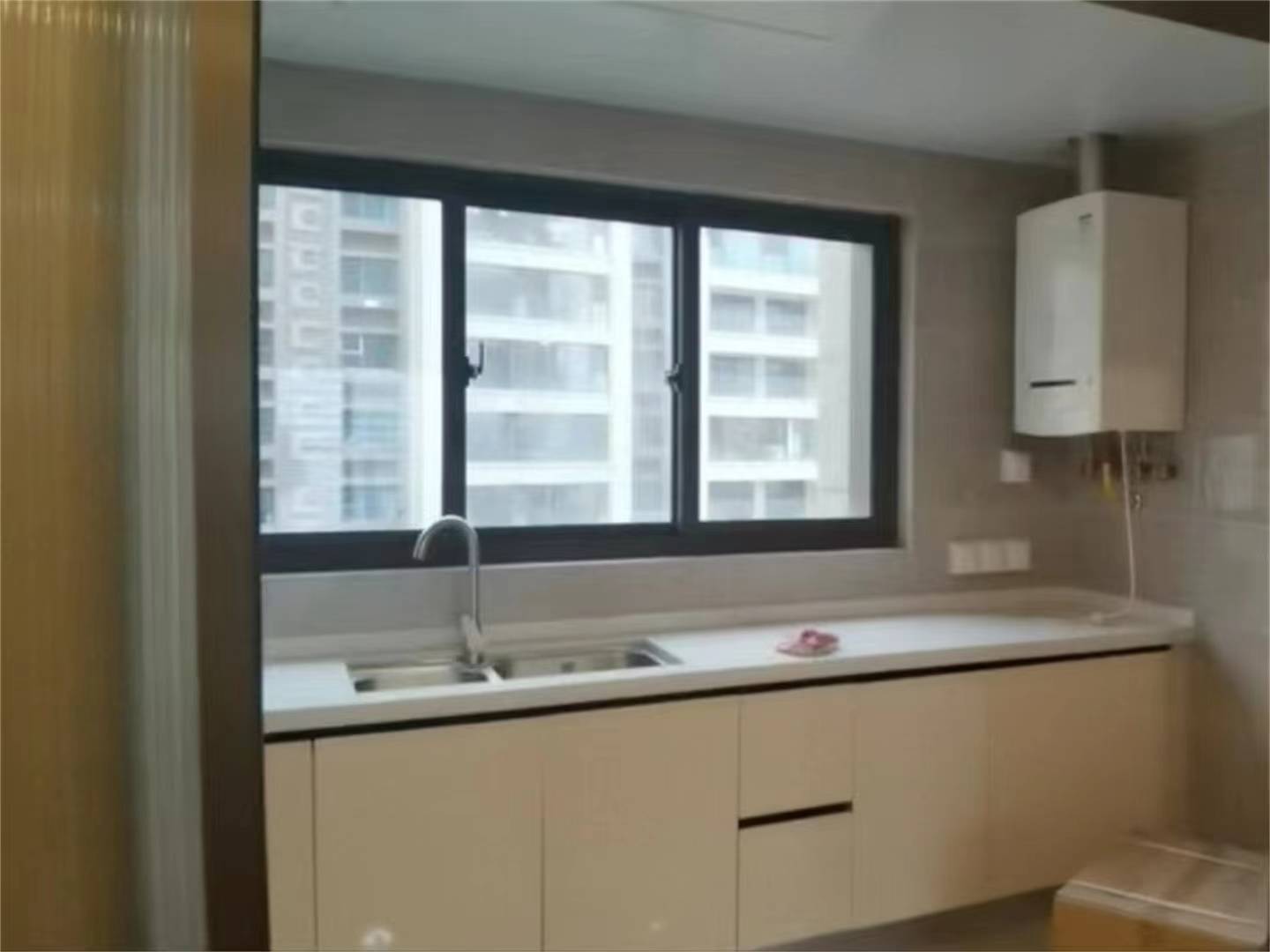 远创东樾 3室2厅2卫 123.3m&sup2;