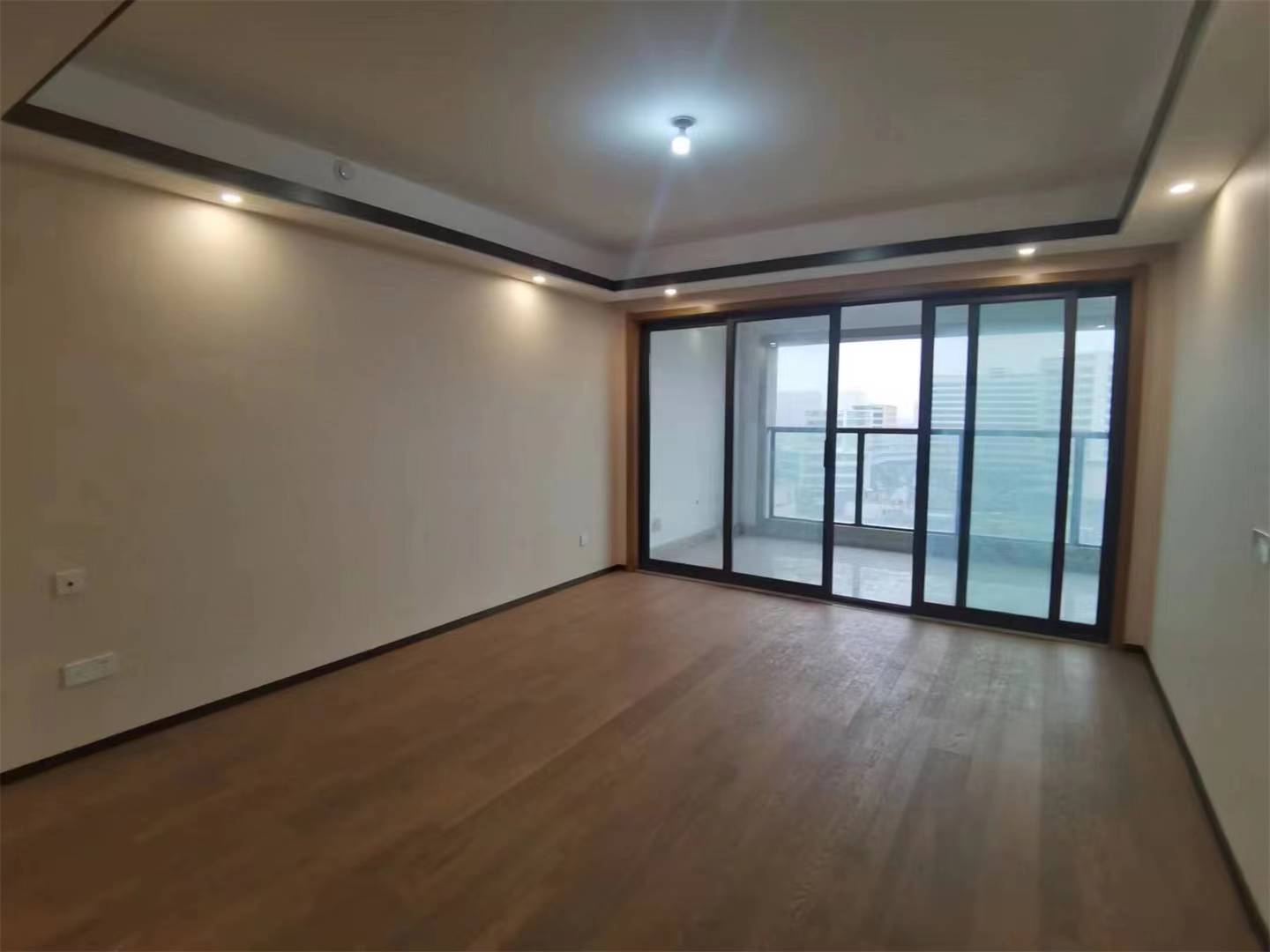 远创东樾 3室2厅2卫 123.3m&sup2;