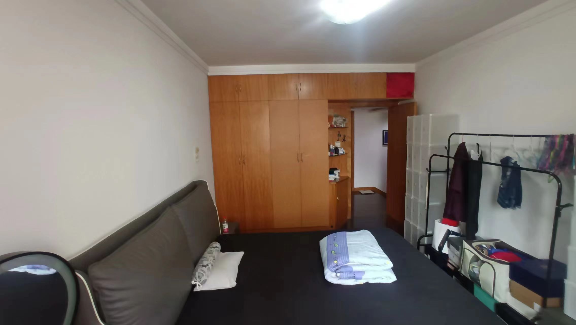 朝晖花园 5室2厅2卫 209.00m&sup2;