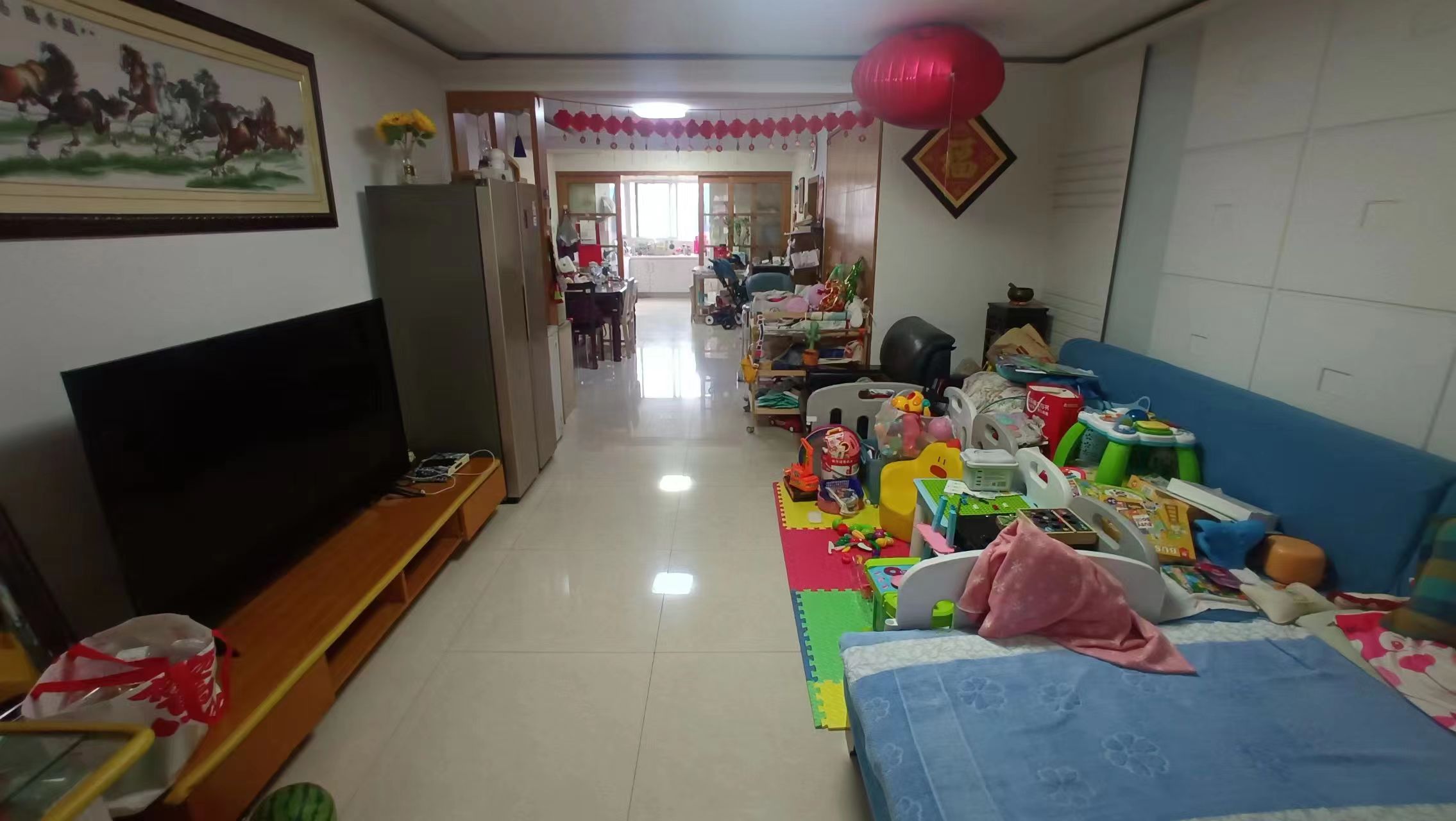 朝晖花园 5室2厅2卫 209.00m&sup2;