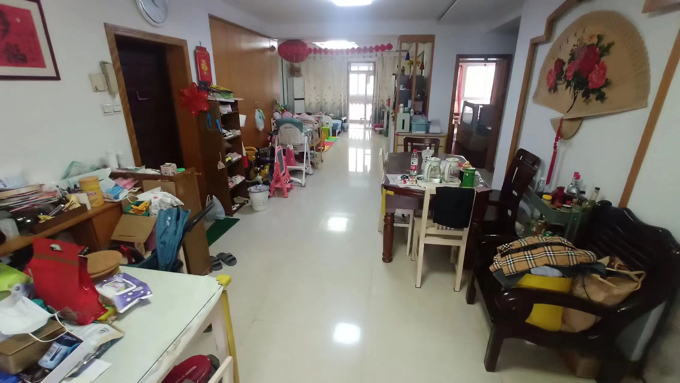 朝晖花园 5室2厅2卫 209.00m&sup2;