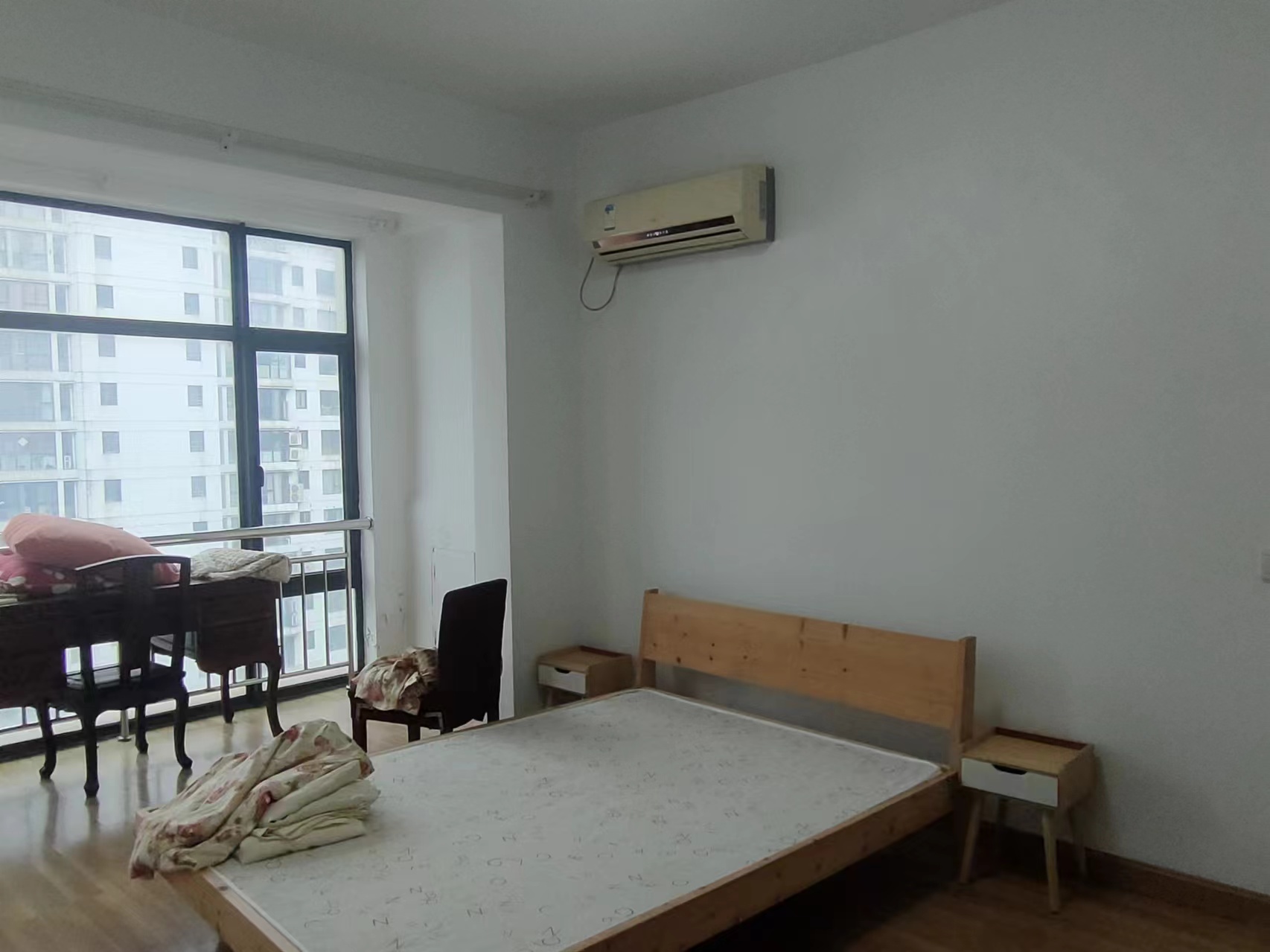 中南世纪城南区 2室1厅1卫 85m&sup2;