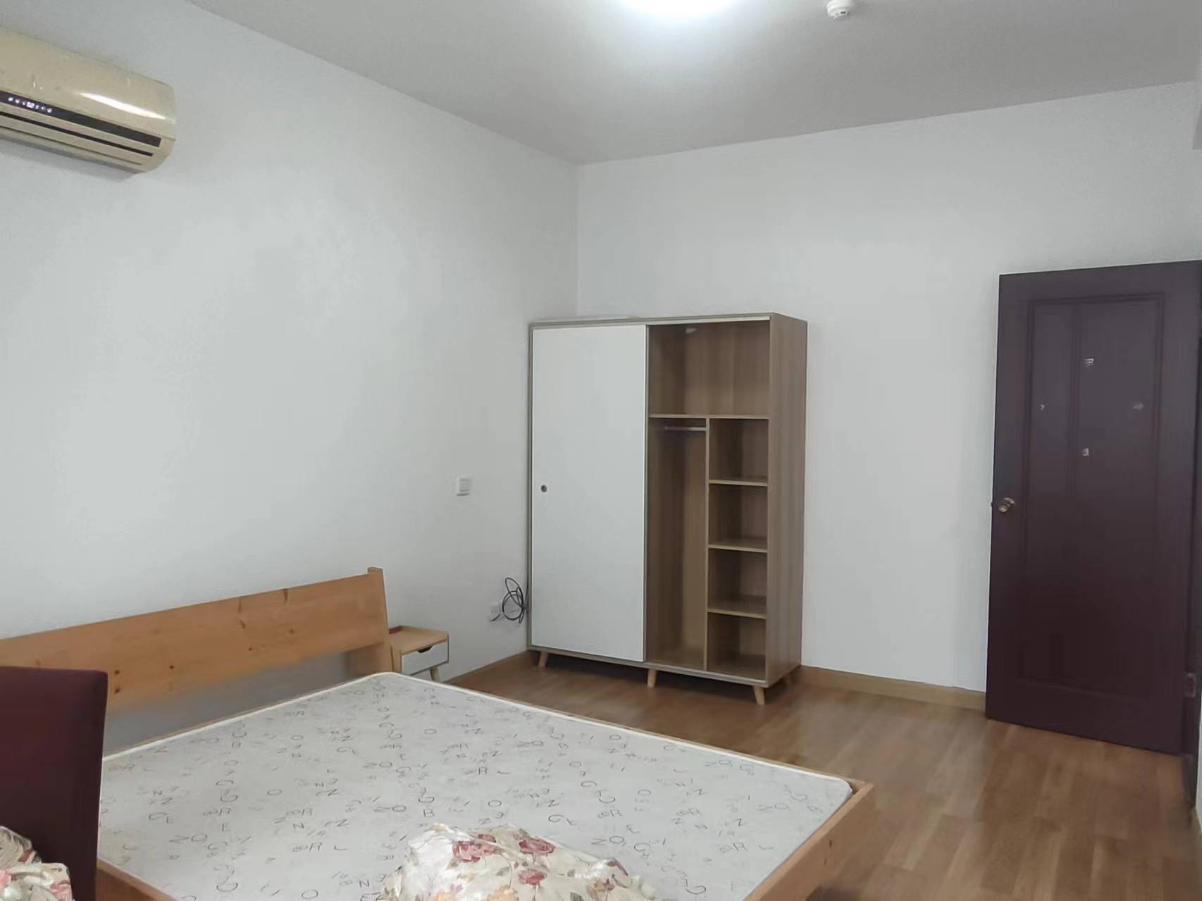 中南世纪城南区 2室1厅1卫 85m&sup2;