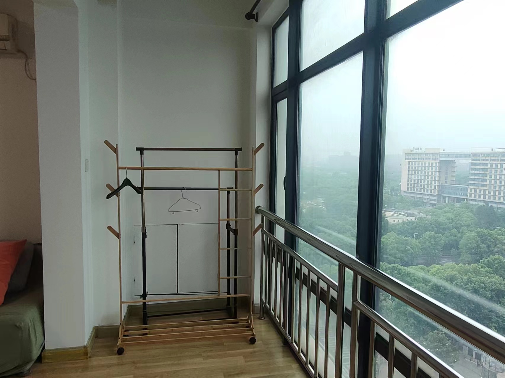 中南世纪城南区 2室1厅1卫 85m&sup2;