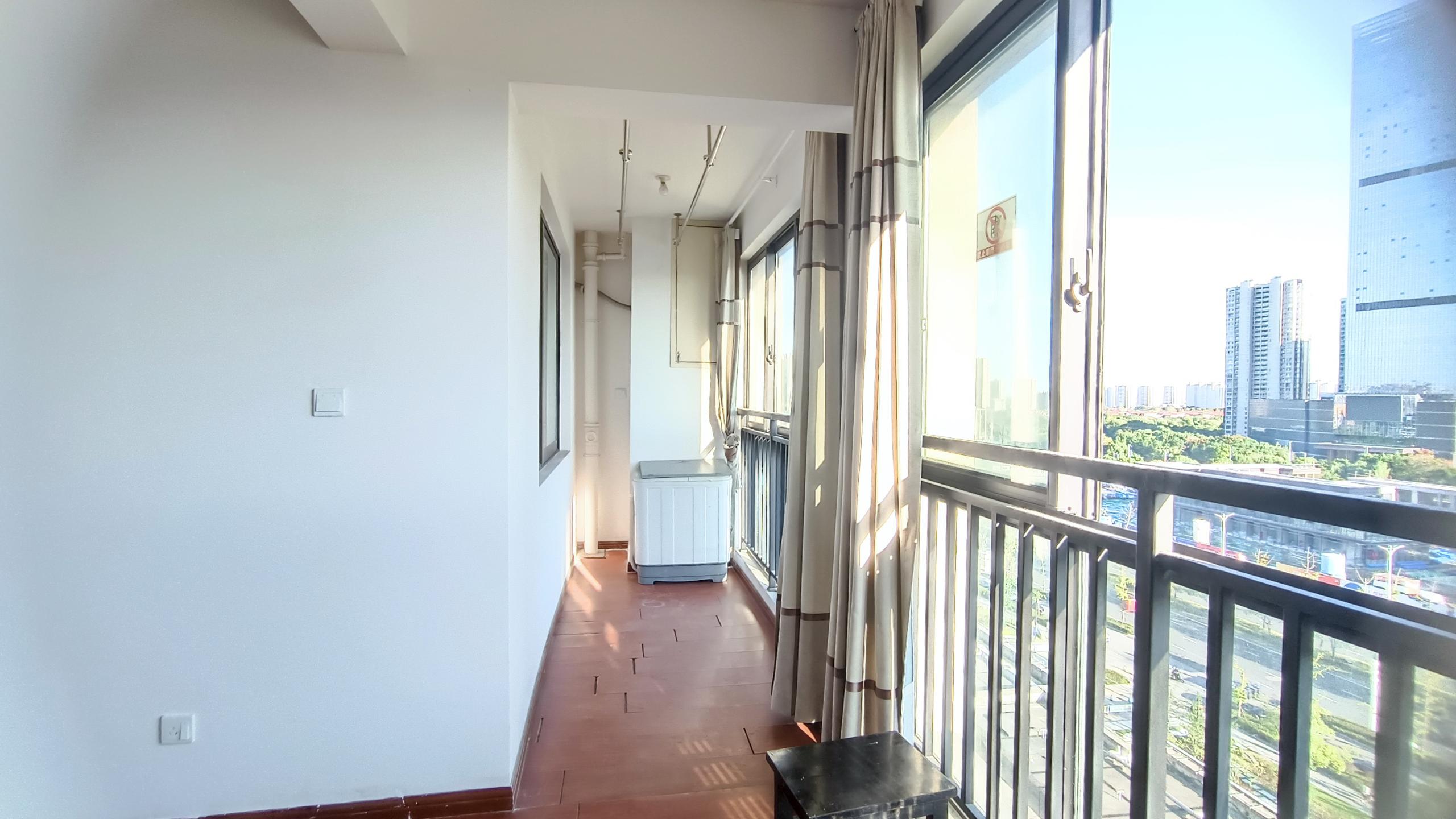 湖畔天下 3室2厅1卫 129m&sup2;
