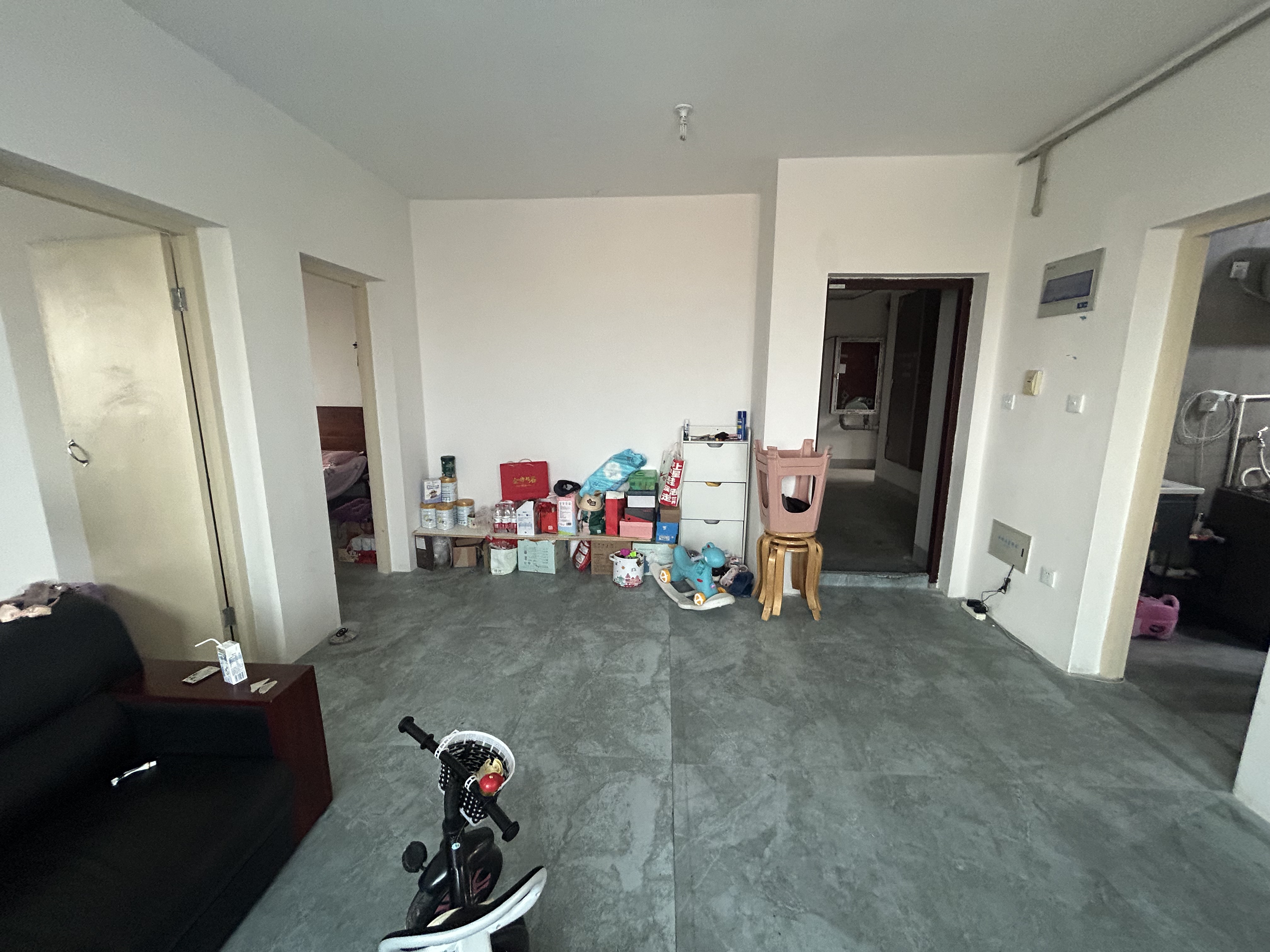兴和家园 2室2厅1卫 96m²