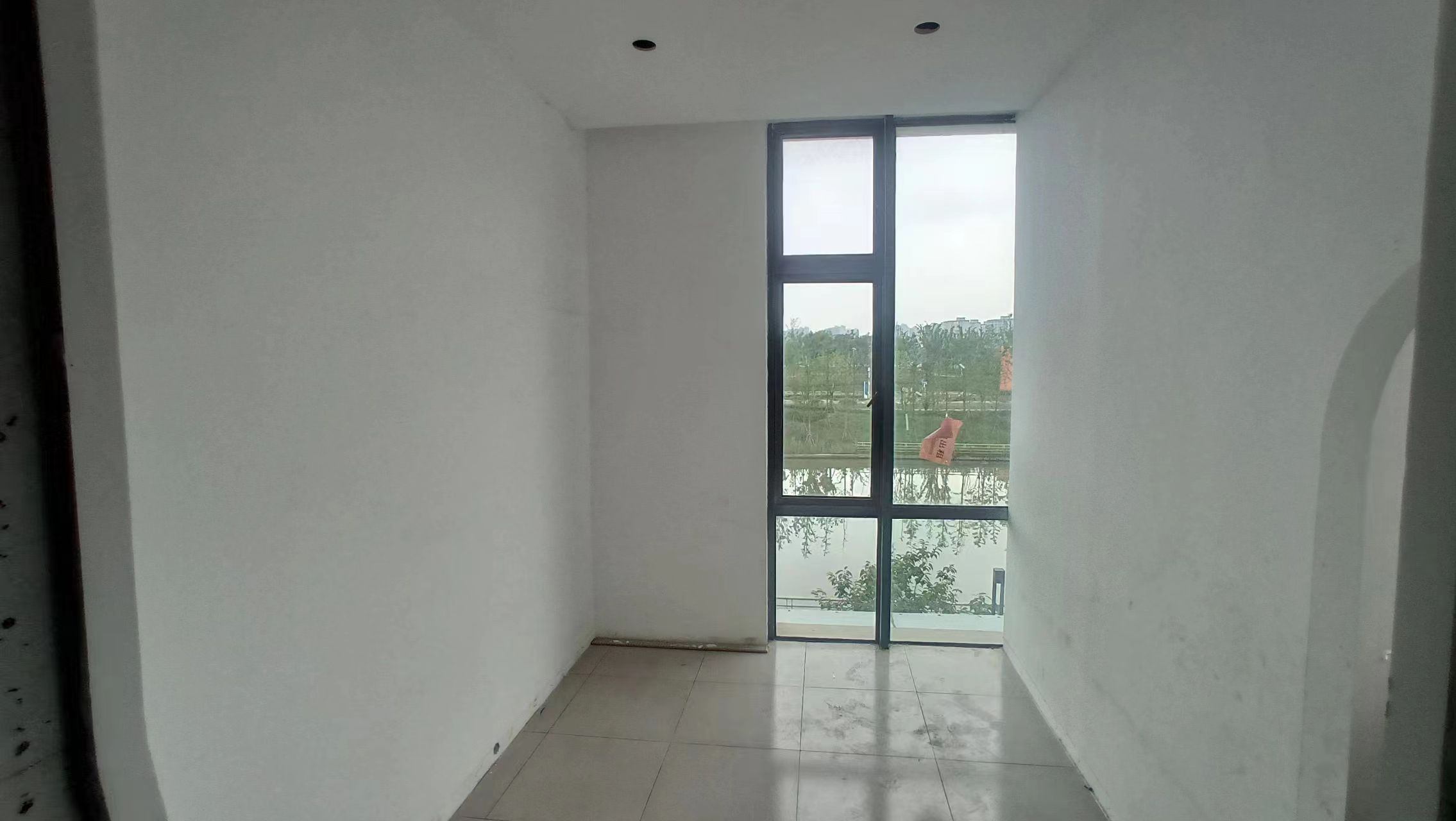珑府 3室2厅1卫 123.00m²