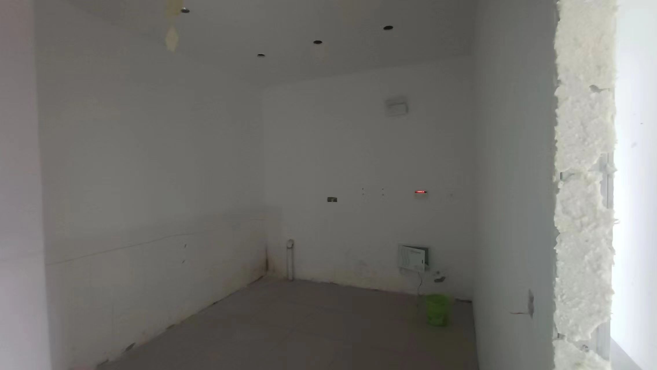 珑府 3室2厅1卫 123.00m²