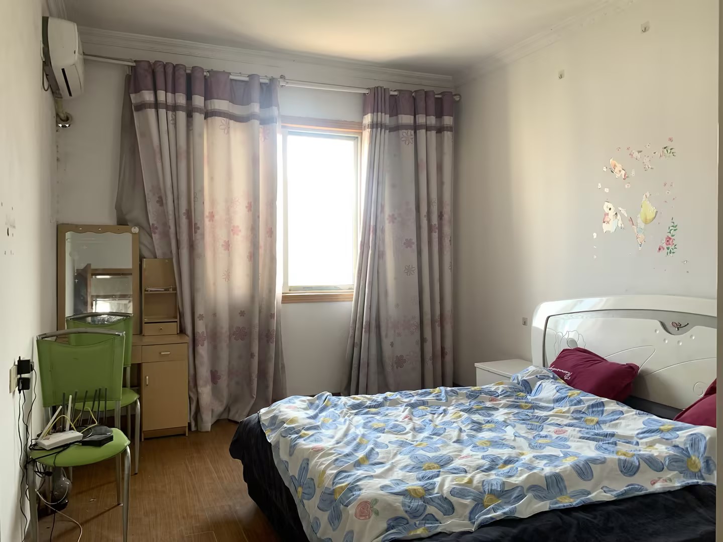 虹桥新村(朝霞路) 2室1厅1卫 61m&sup2;