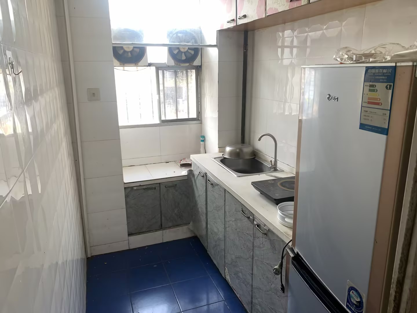 虹桥新村(朝霞路) 2室1厅1卫 61m&sup2;
