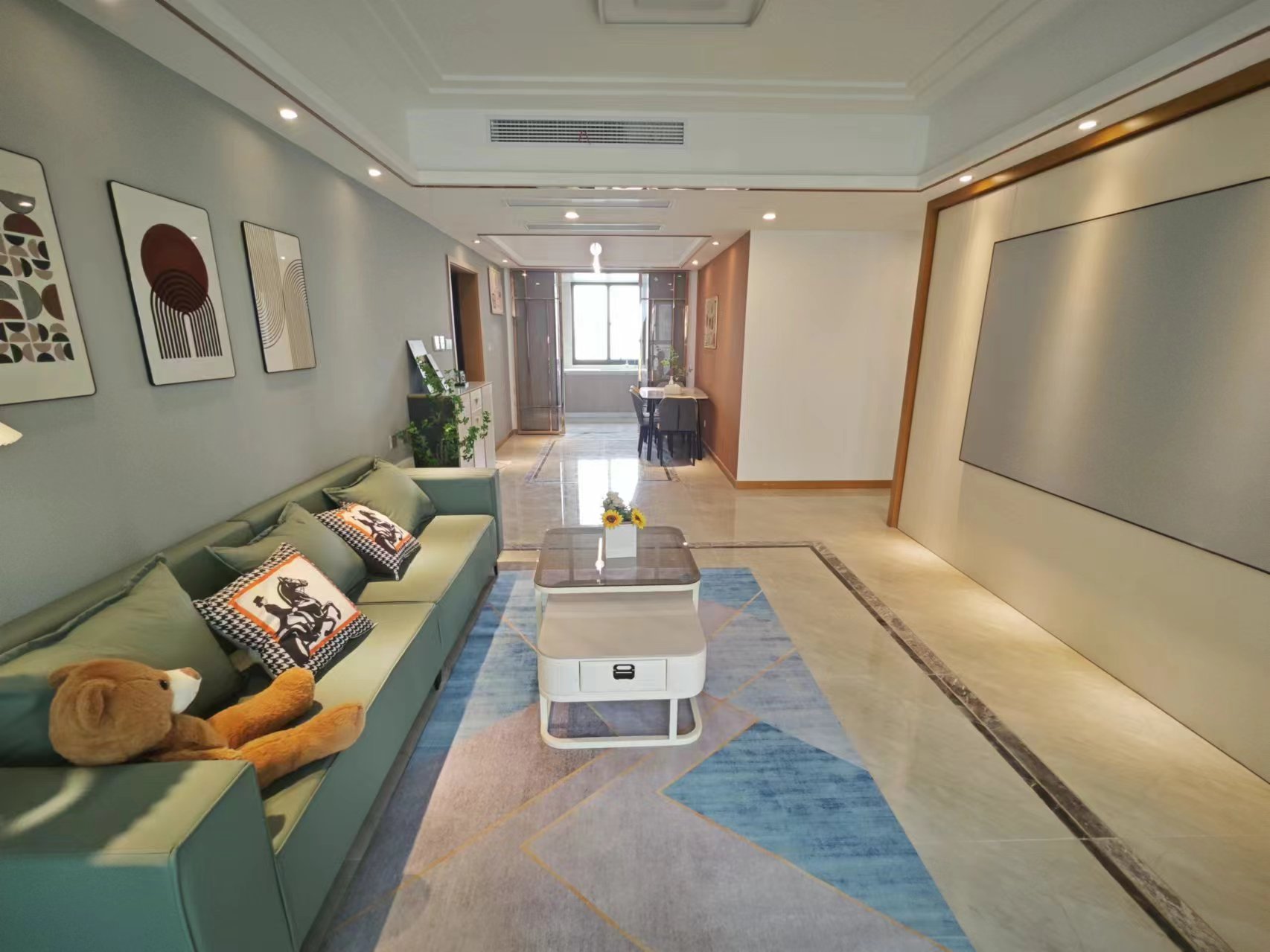 中南世纪花城三期 4室2厅2卫 146m&sup2;