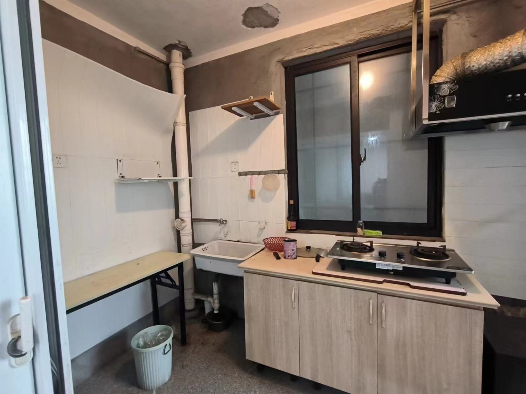 江景苑小区 3室1厅1卫 125.00m&sup2;