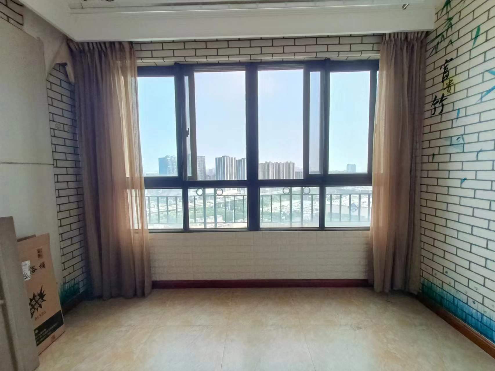 保利香槟国际 2室2厅1卫 99.00m&sup2;
