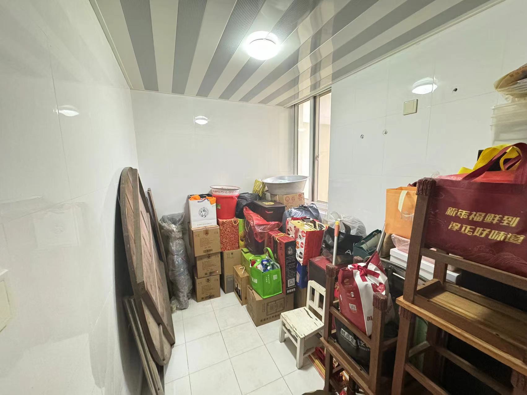 春晖花园 3室2厅1卫 139.40m&sup2;