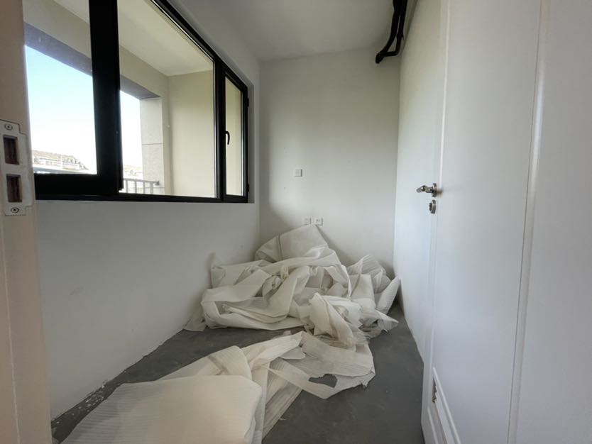 红星天铂 3室2厅1卫 135m&sup2;