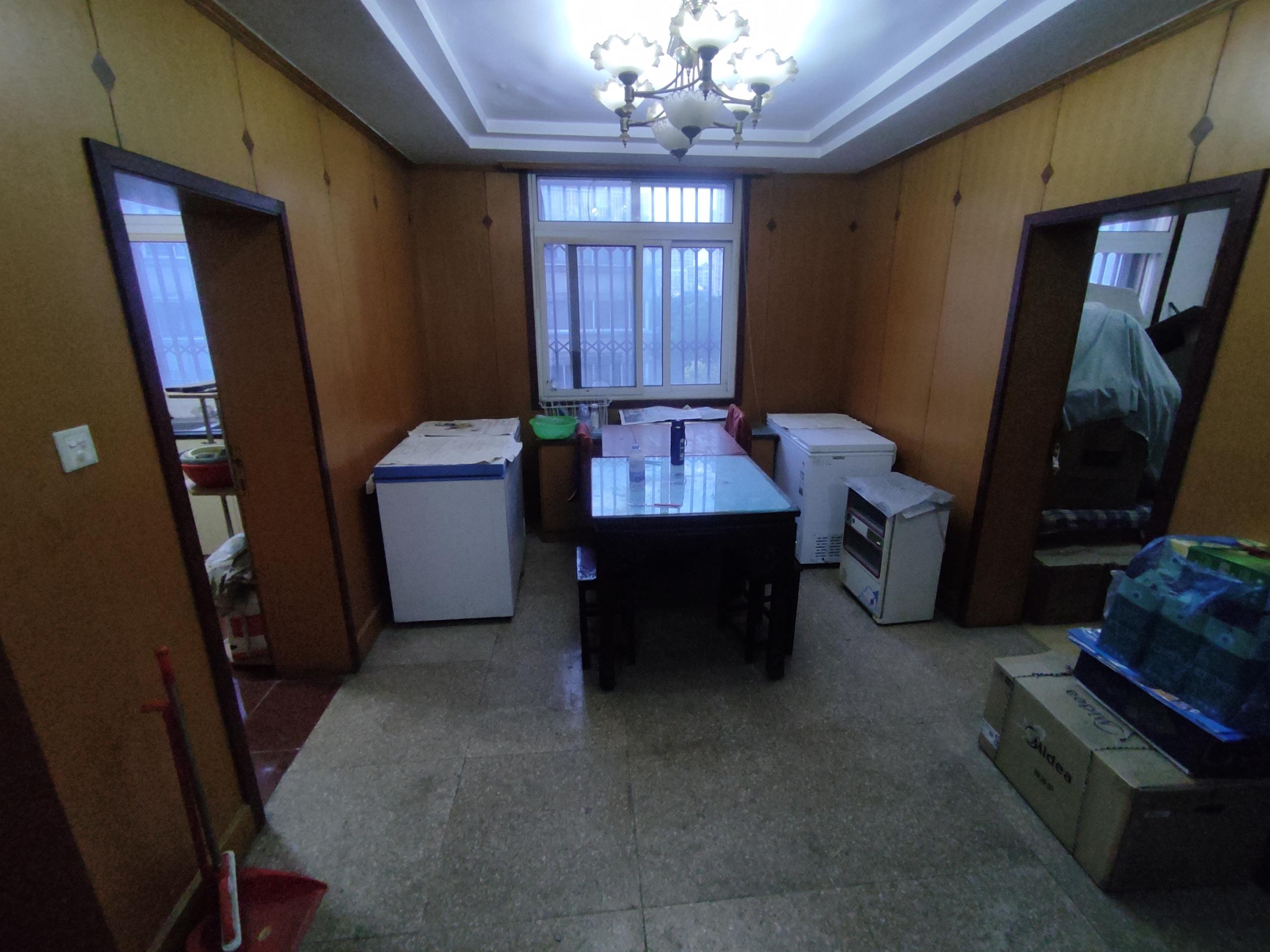 光明花苑(崇川区) 3室2厅1卫 130m&sup2;